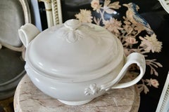 Exceptional antique creamware Wedgwood tureen. England 1820
