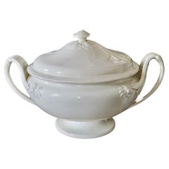 Exceptional antique creamware Wedgwood tureen. England 1820