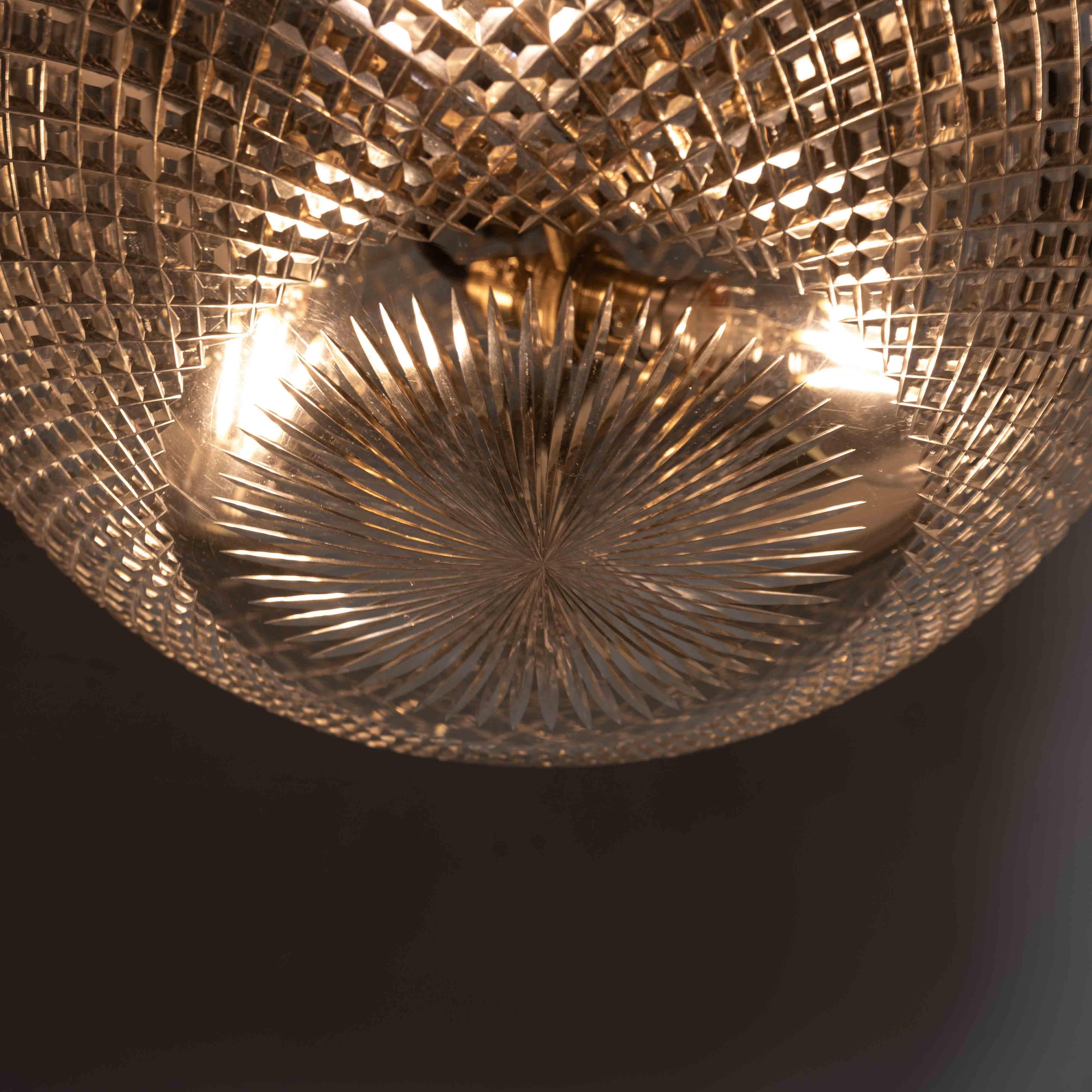 Eccezionale plafoniera a filo in cristallo antico e ottone decorativo in vendita 3