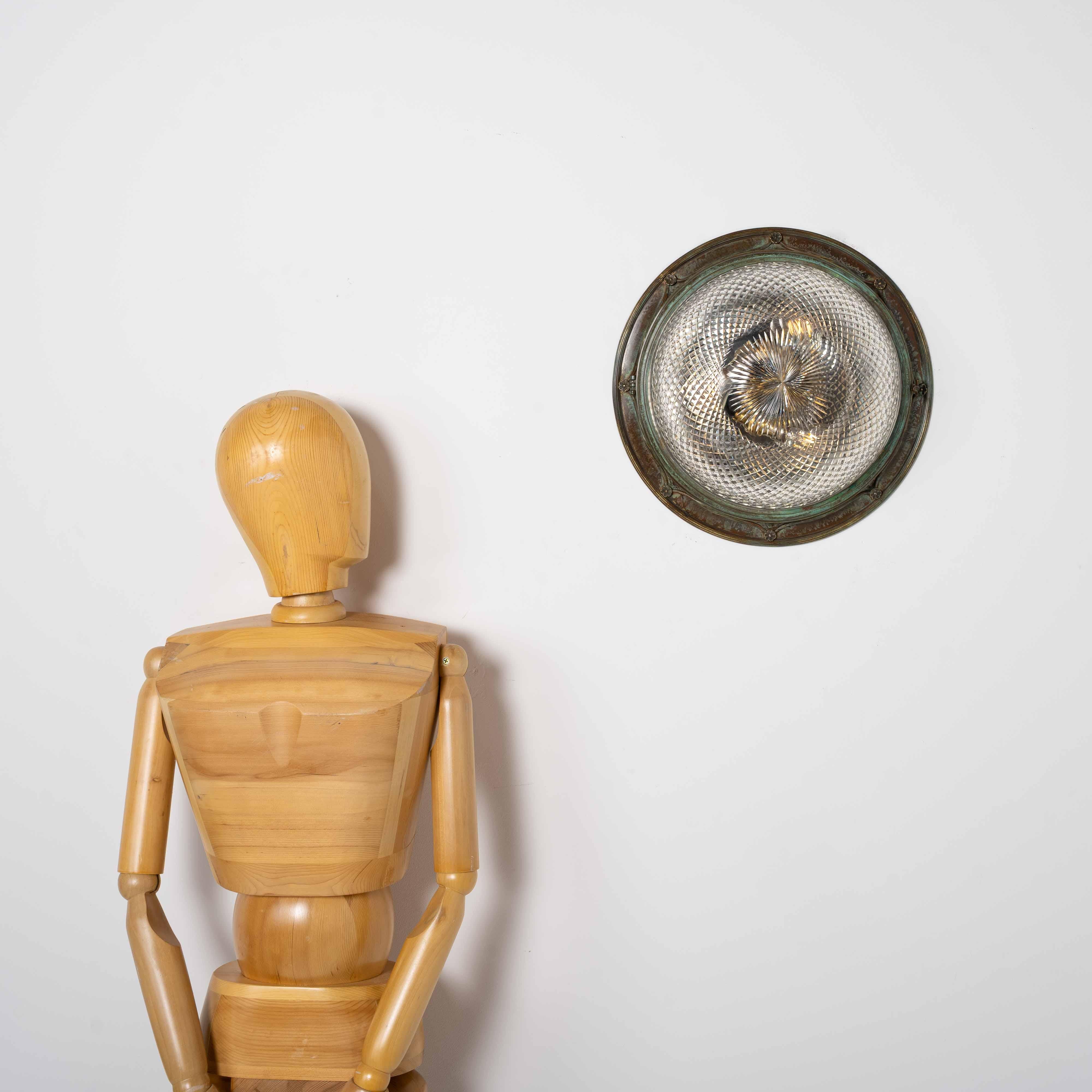 Art Nouveau Eccezionale plafoniera a filo in cristallo antico e ottone decorativo in vendita