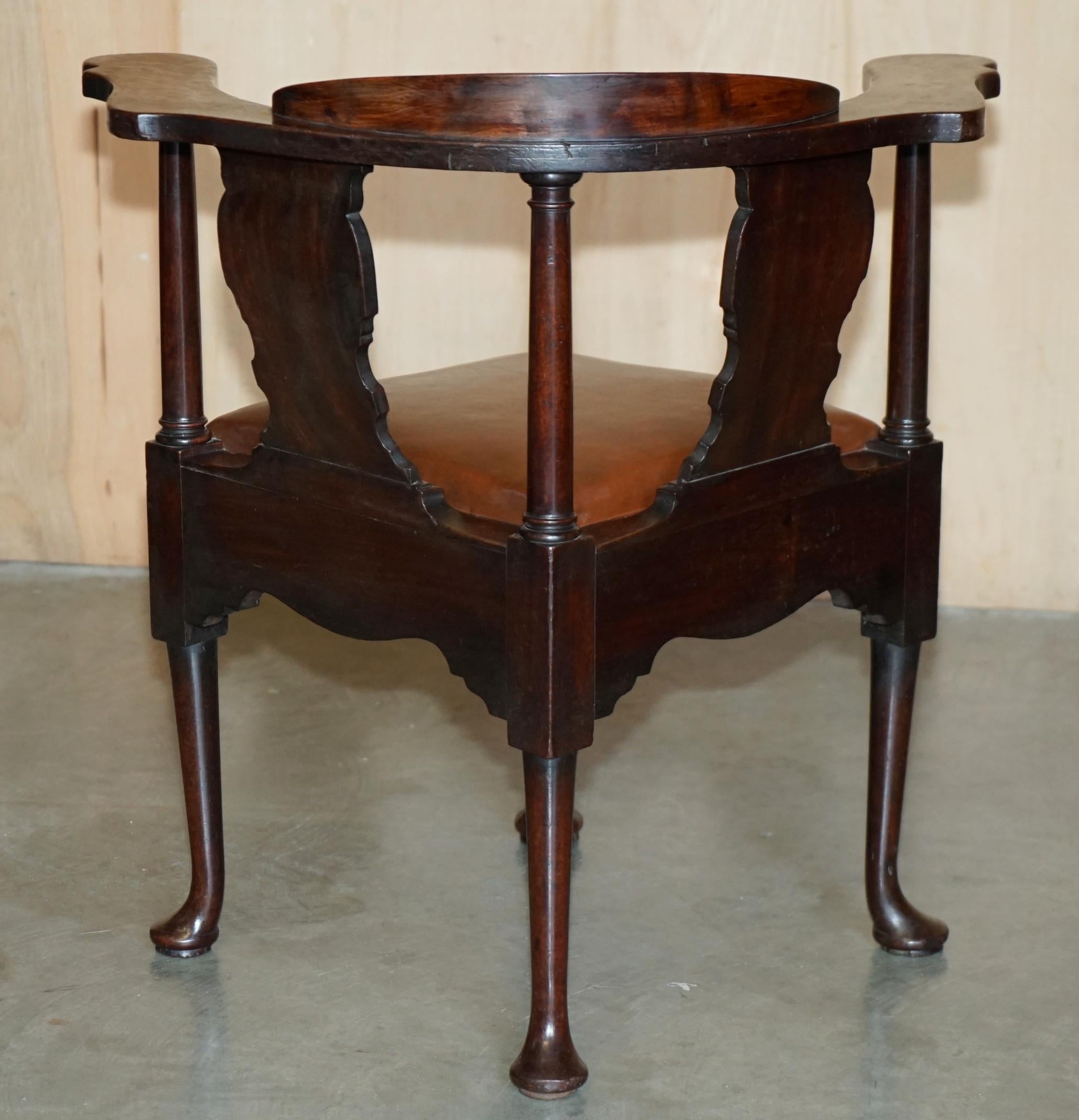 ECCEZIONALE POLTRONA D'ANGOLO DI GEORGE I CIRCA 1710-1720 AMERICANA IN LEGNO DI HARWOOD in vendita 10