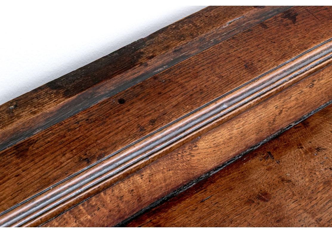 Tornito Exceptional Antique Georgian Hunt Board in vendita