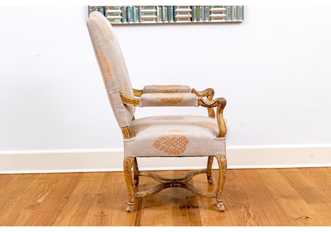 Excepcional Sillón Antiguo Tallado Estilo Luis XIII en venta 6