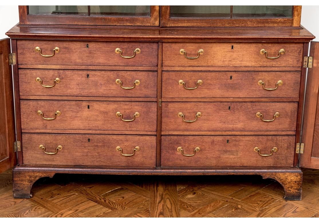 Exceptionnelle armoire bibliothèque en acajou ancien en vente 7