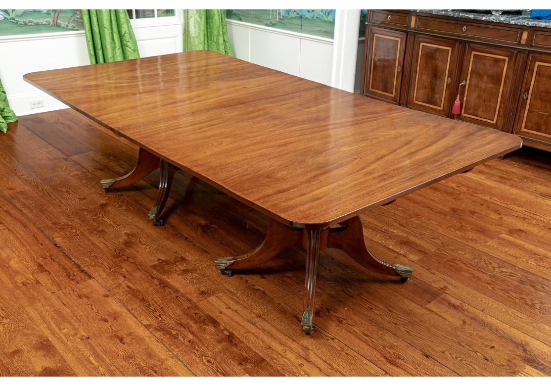 Georgian Exceptional Antique Mahogany Double Pedestal Dining Table  For Sale
