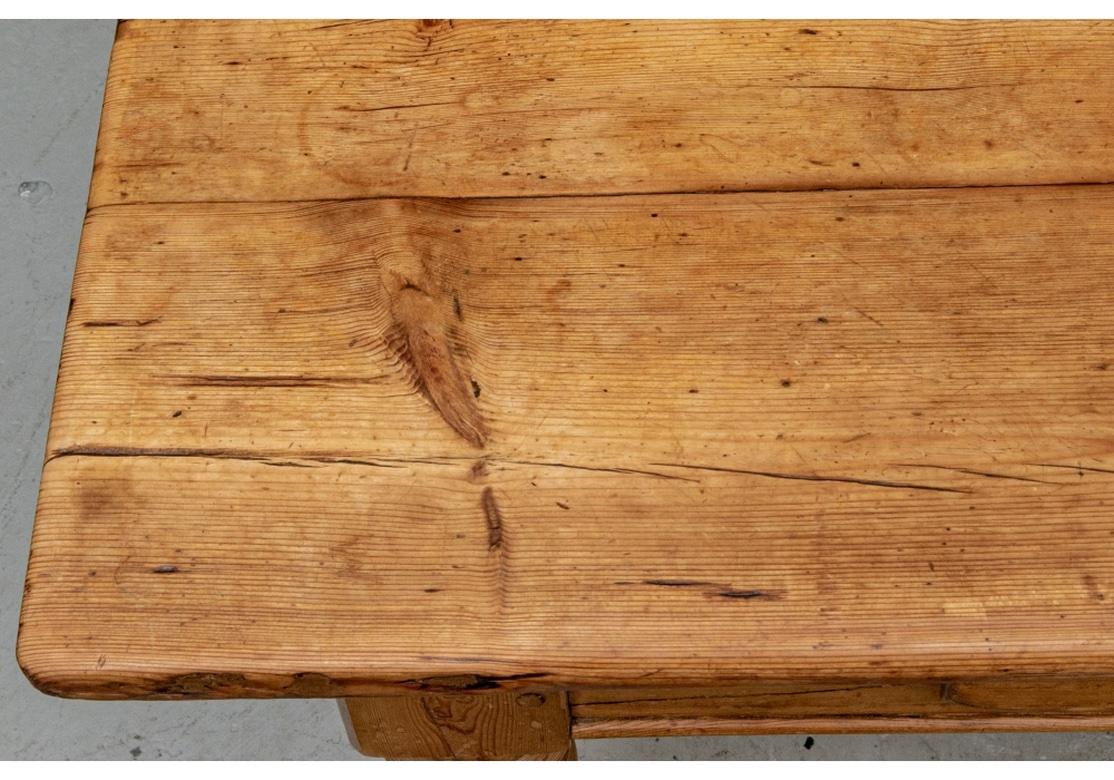19th Century Exceptional Antique Pine Farm Table