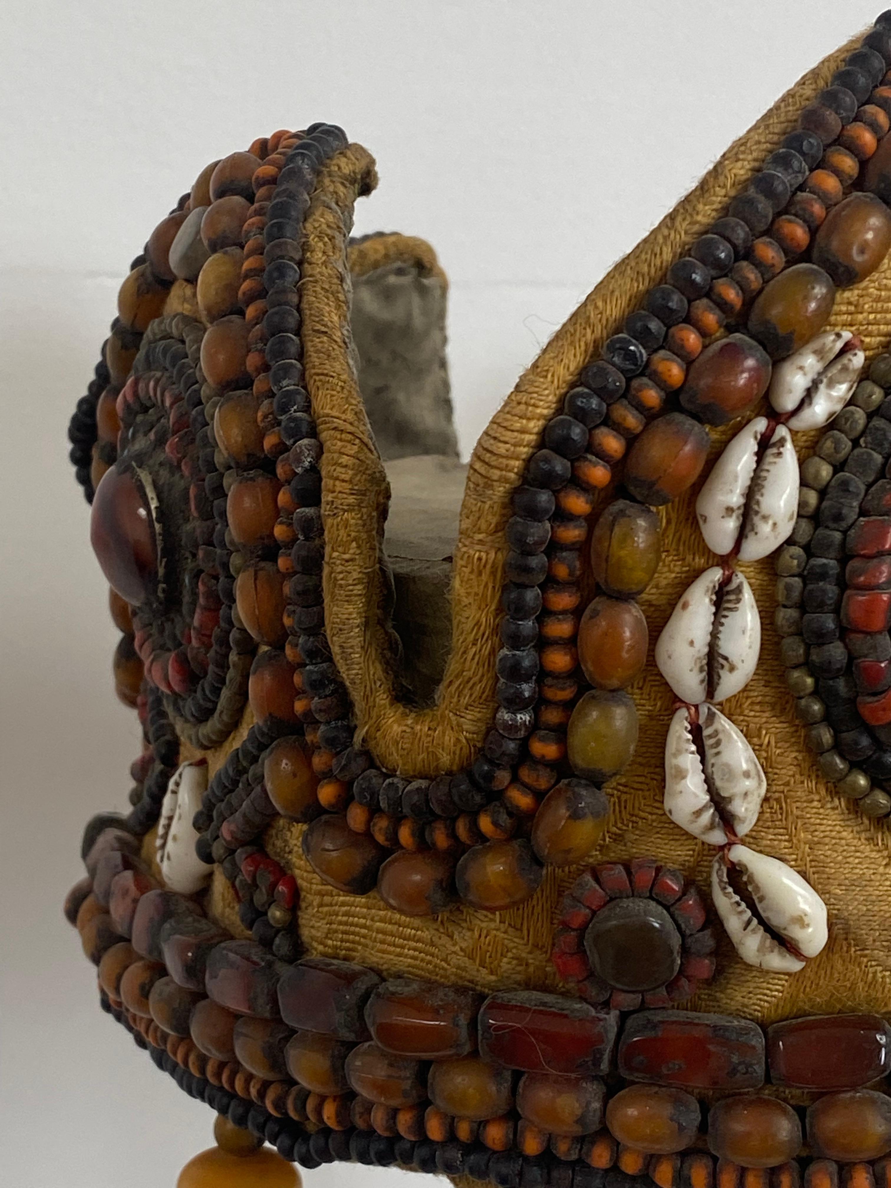 Exceptional Antique Tibetan Parure made of a Head Ornament and Collier 12