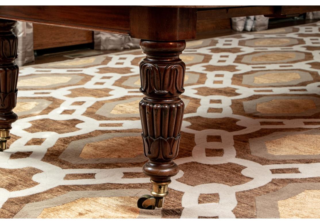 Néoclassique Exceptionnelle table à rallonge de salle à manger/banquet William IV ancienne en vente