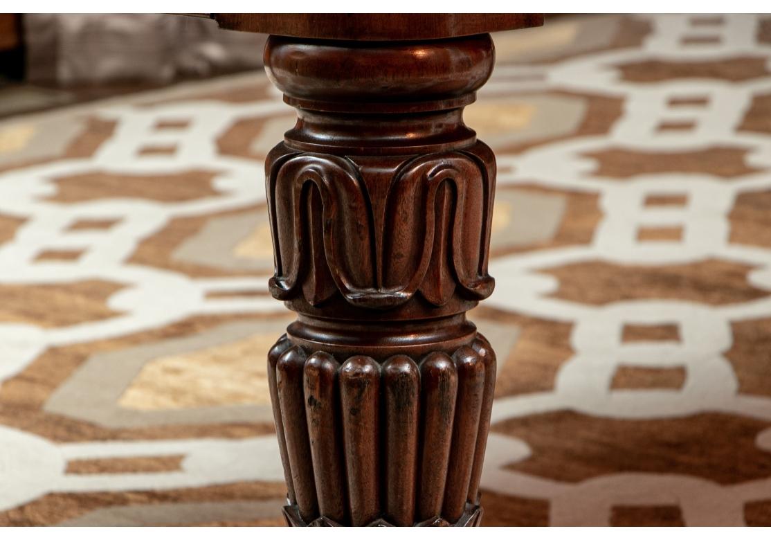 Acajou Exceptionnelle table à rallonge de salle à manger/banquet William IV ancienne en vente