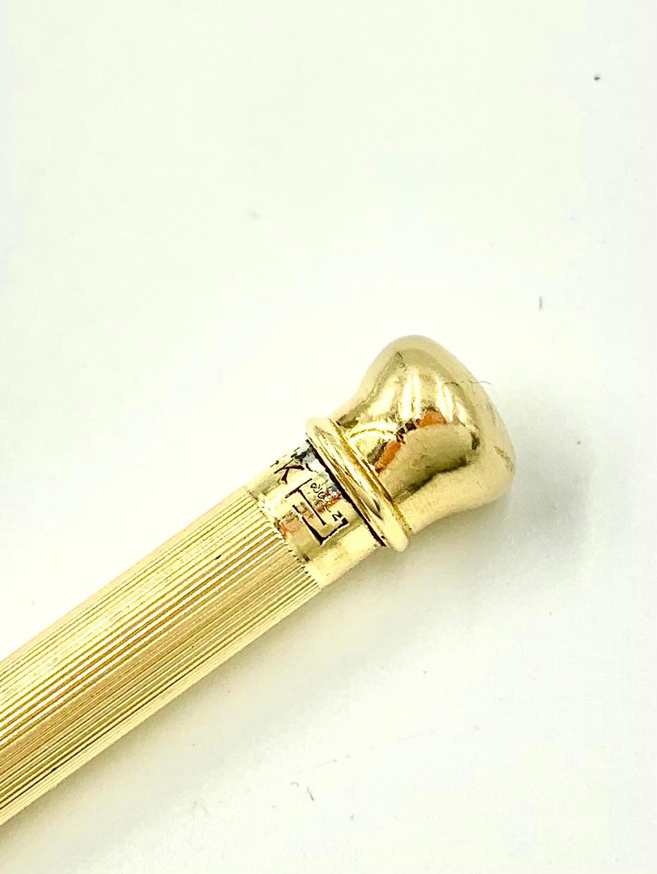 Exceptionnelle montre Art Déco Compendium- Pery en or jaune 14 carats en vente 6