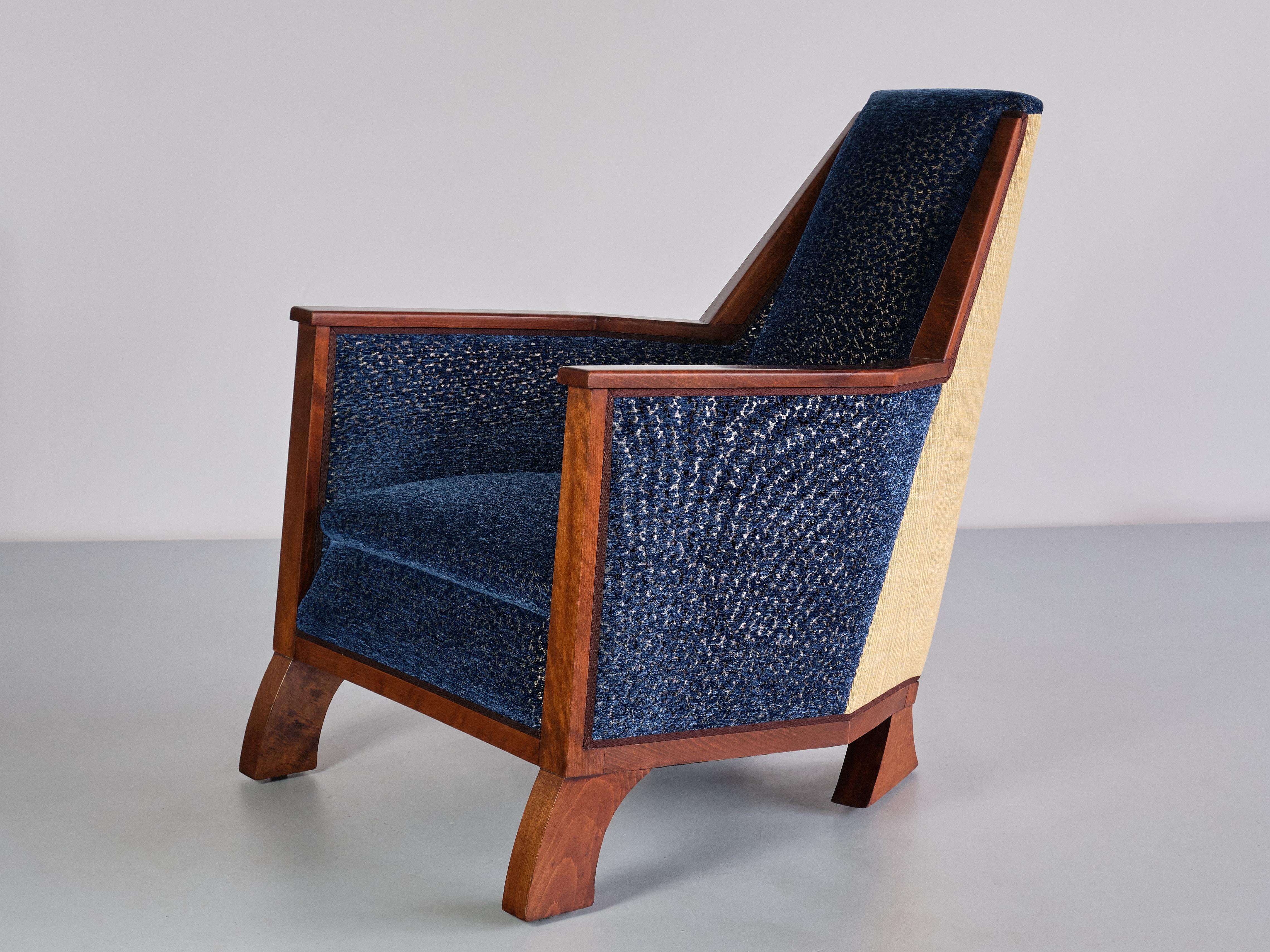 Exceptional Art Deco Arm Chair in Blue Velvet and Maple, Northern France, 1920s For Sale 10
