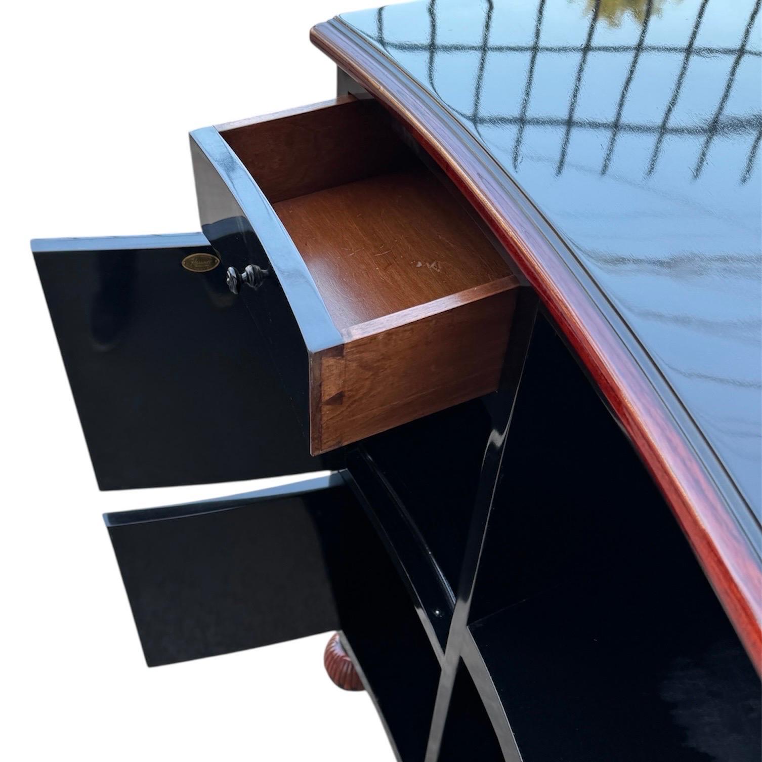 Eccezionale mobile bar Art Deco in lacca nera con intarsio d'uva e binario cromato in vendita 1