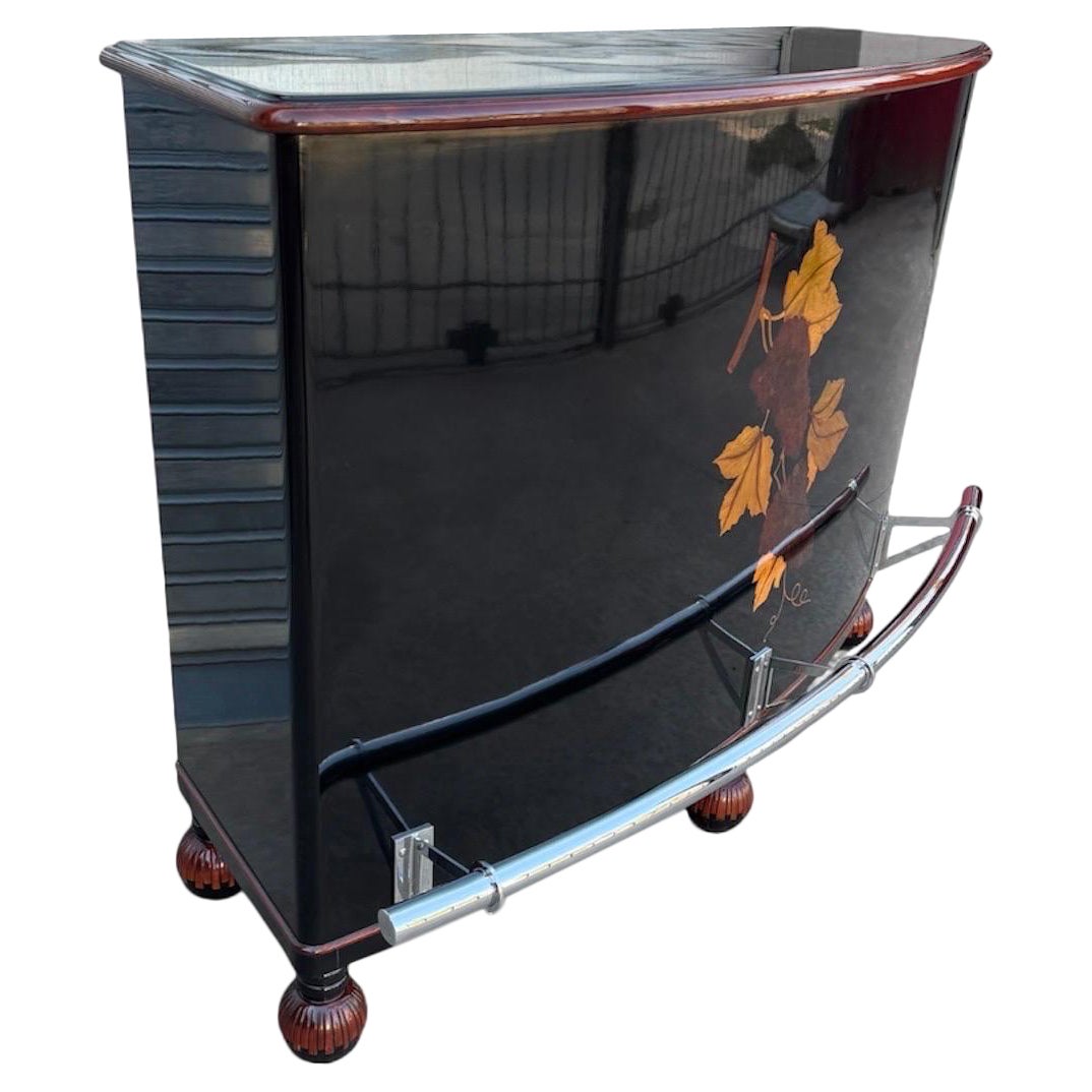 Eccezionale mobile bar Art Deco in lacca nera con intarsio d
uva e binario cromato in vendita
