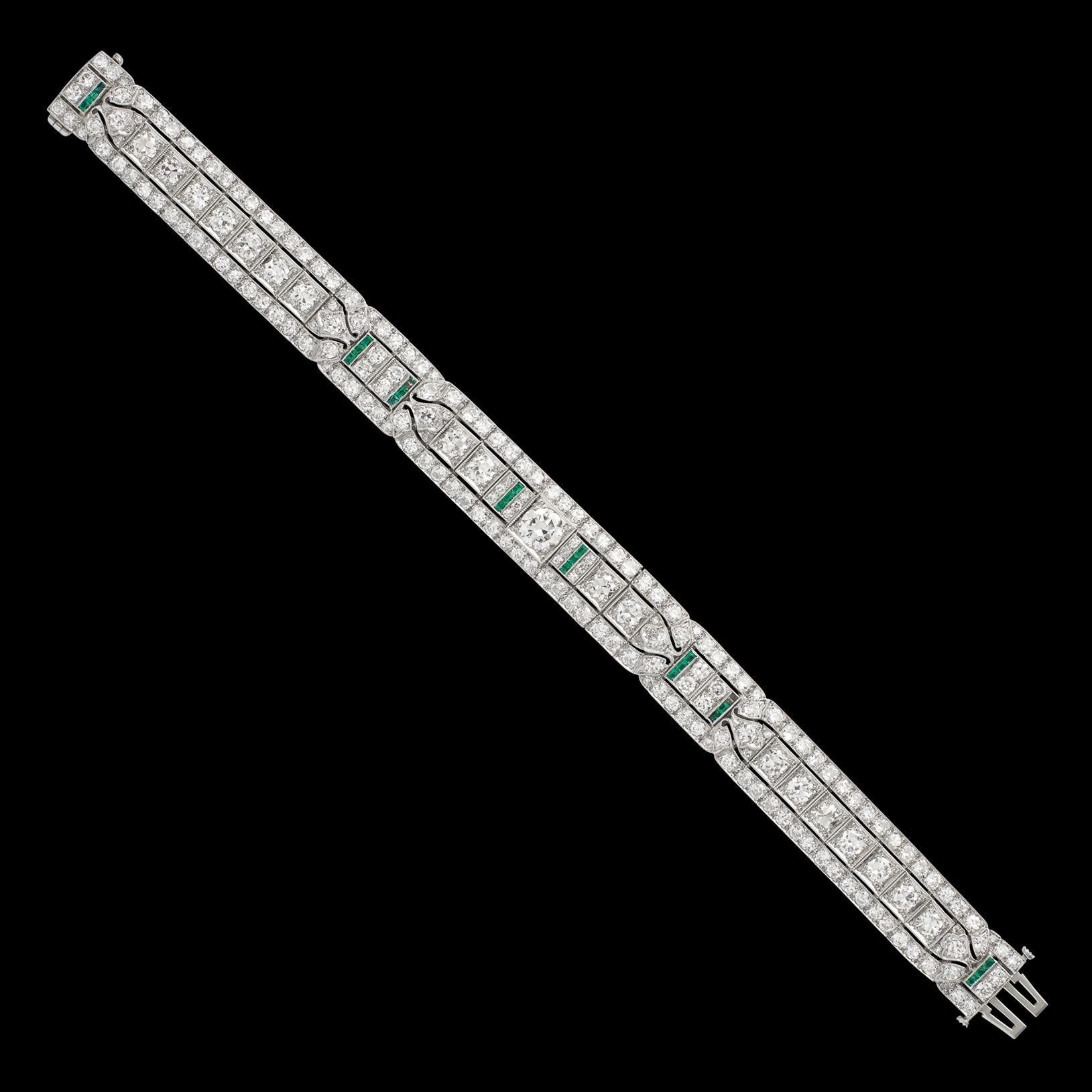 Excepcional pulsera Art Déco de diamantes y esmeraldas en Bueno estado para la venta en San Francisco, CA