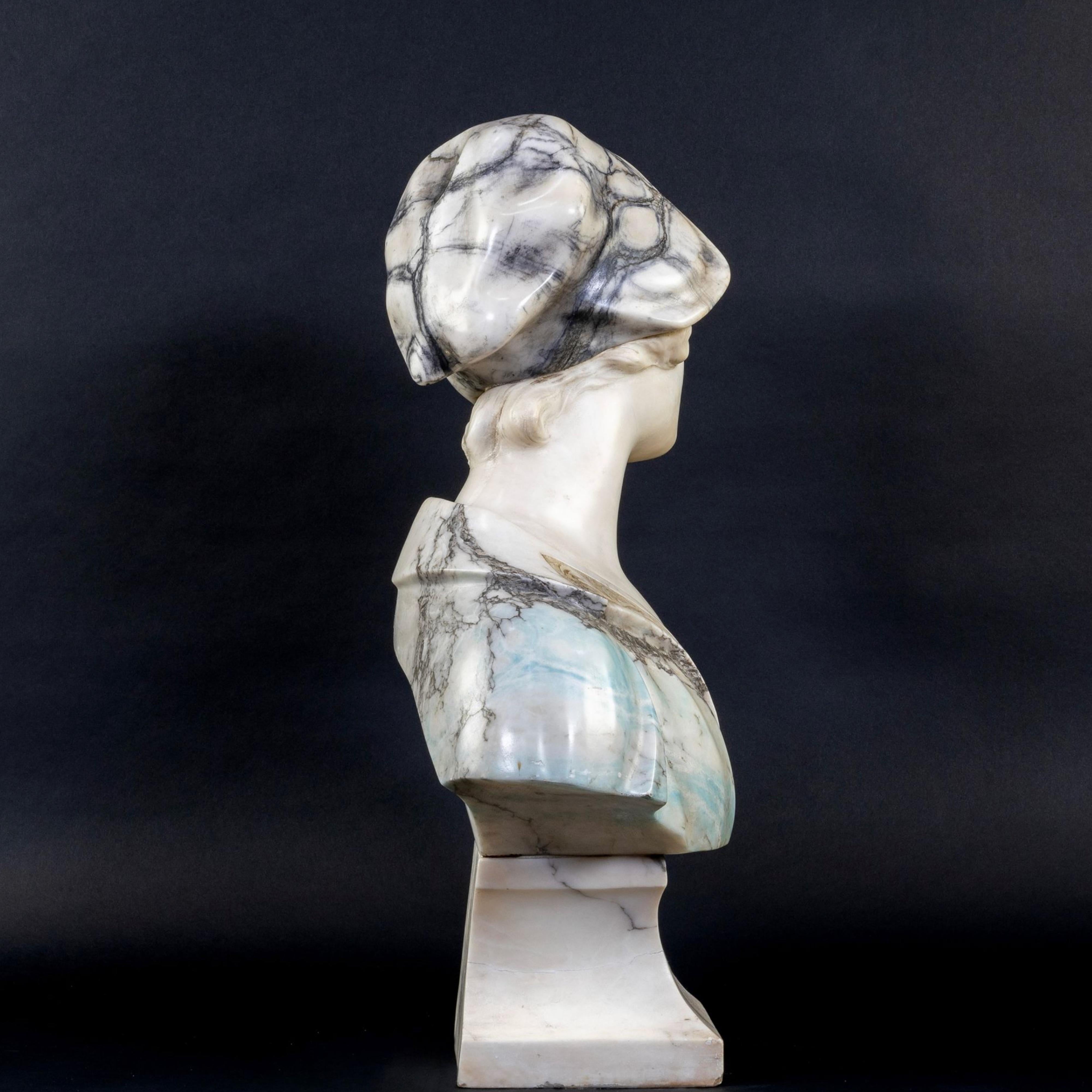 20th Century Exceptional Art Deco Female Bust from the early 1900s made of Carrara Marble