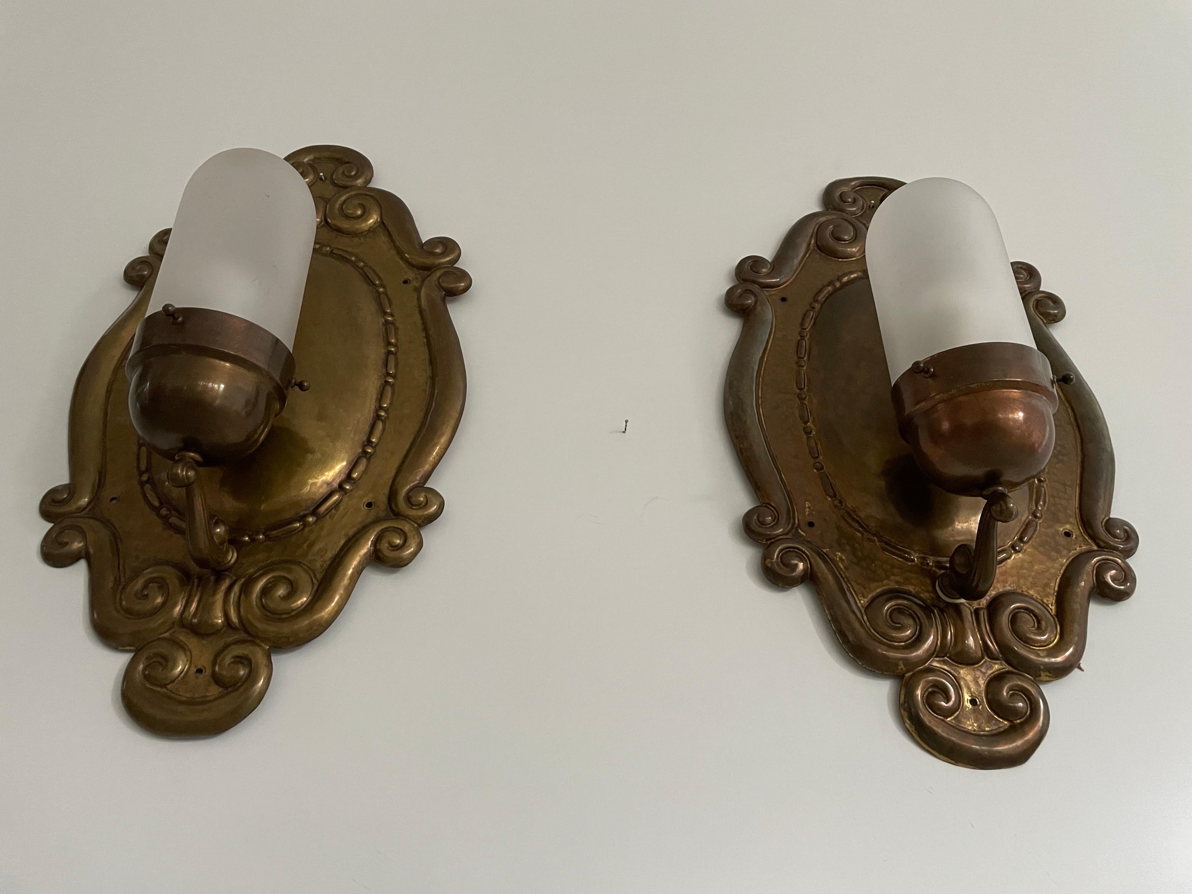 Mid-Century Modern Exceptional Art Deco Glass and Copper Body Pair of Sconces, 1940s, Germany For Sale