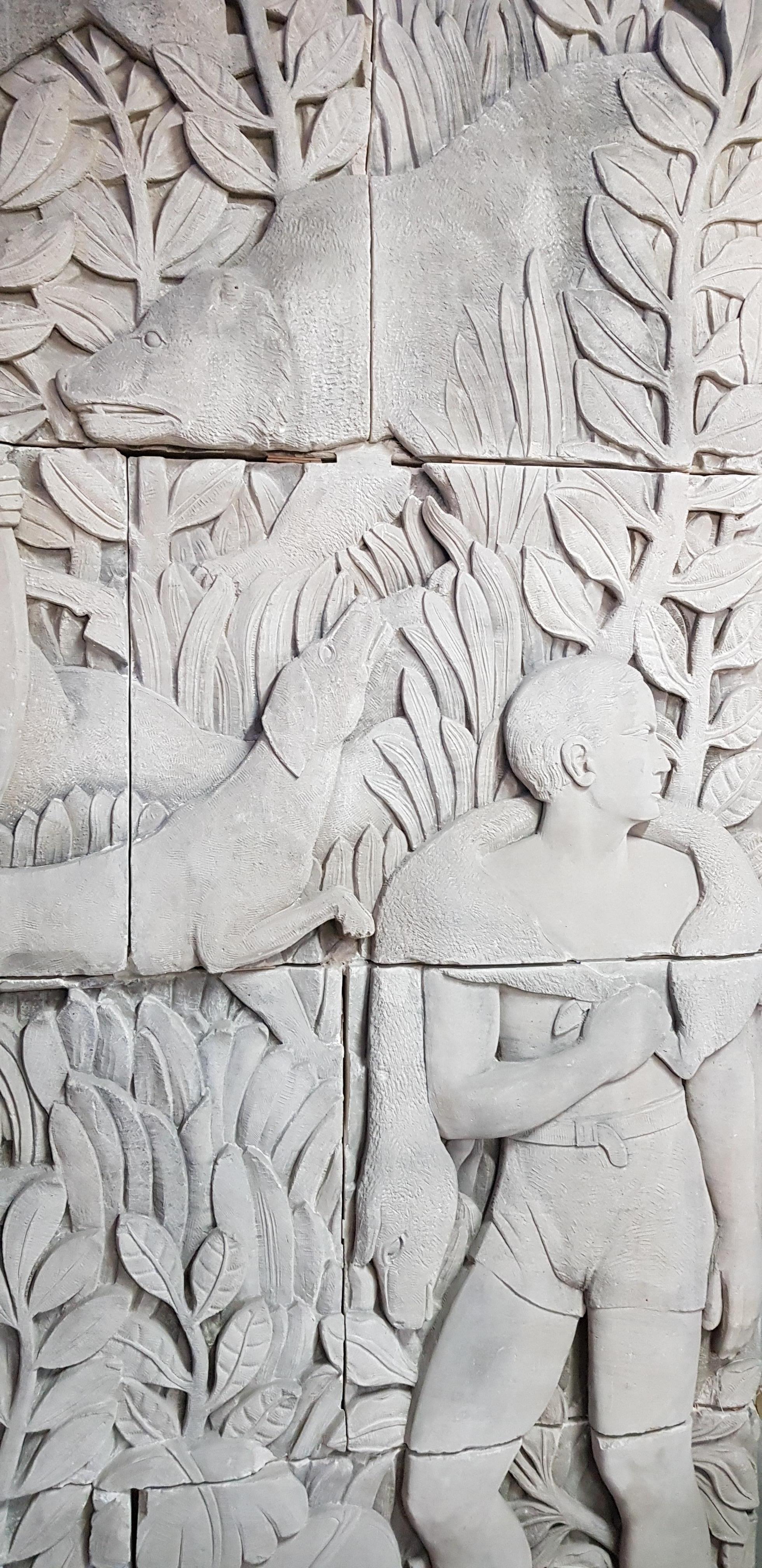 French Exceptional Art Deco Limestone Bas-Relief For Sale