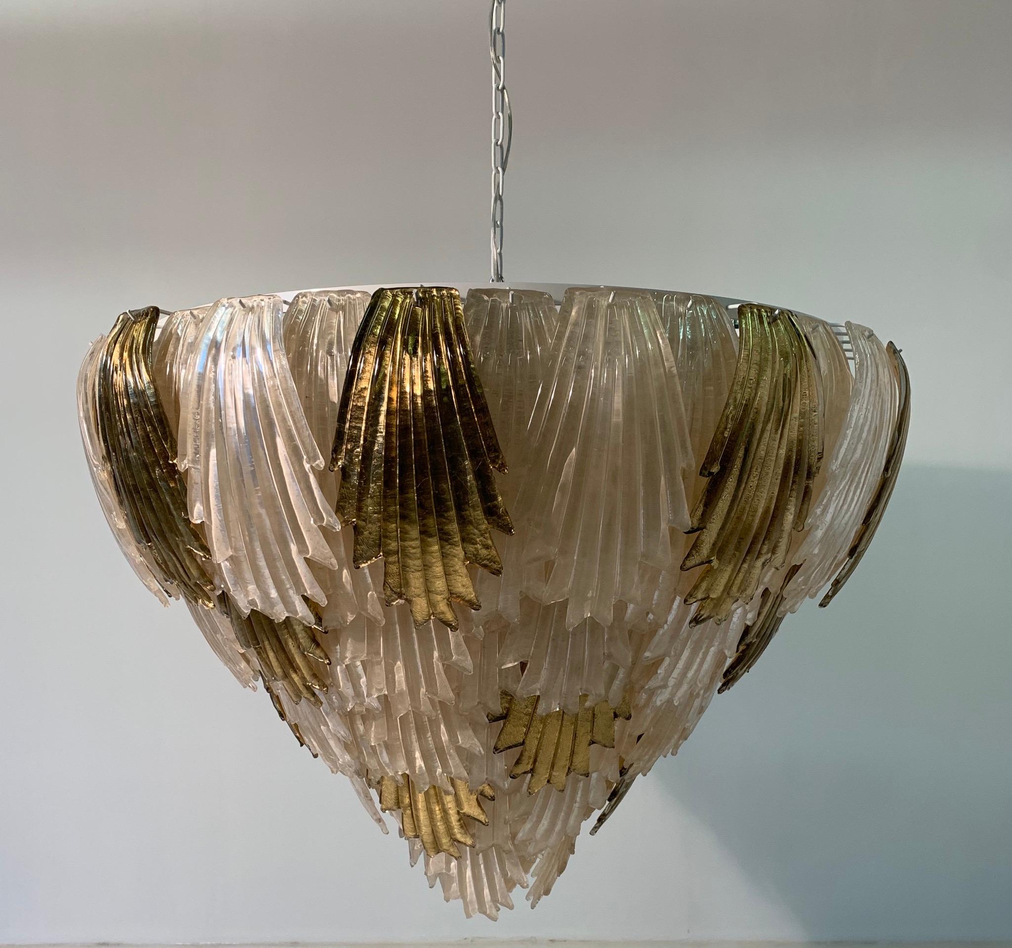 Exceptional Art Deco Murano Glass Chandelier For Sale 1