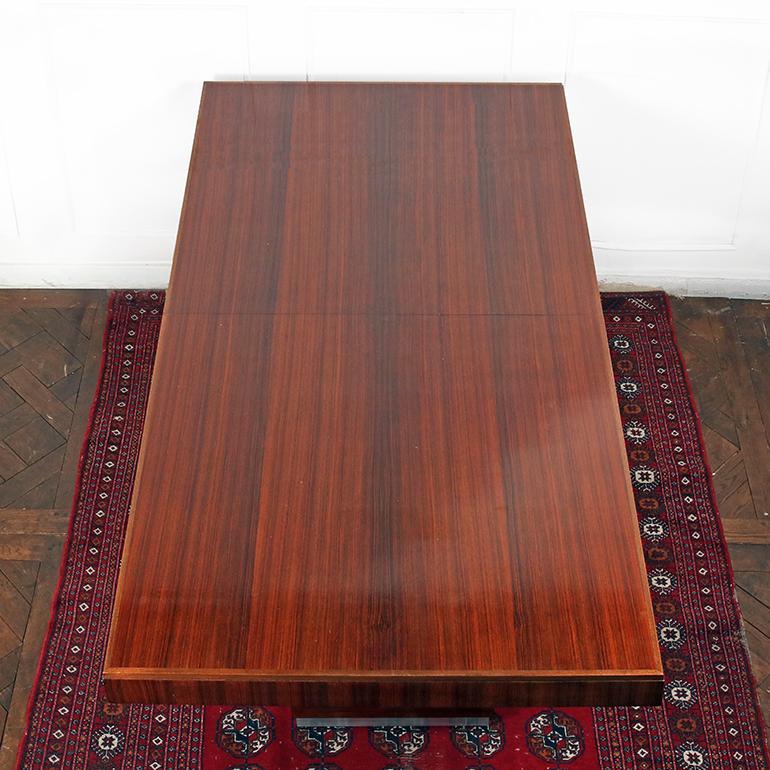 Exceptional Art Deco Rosewood Dining Table In Good Condition For Sale In Vancouver, British Columbia