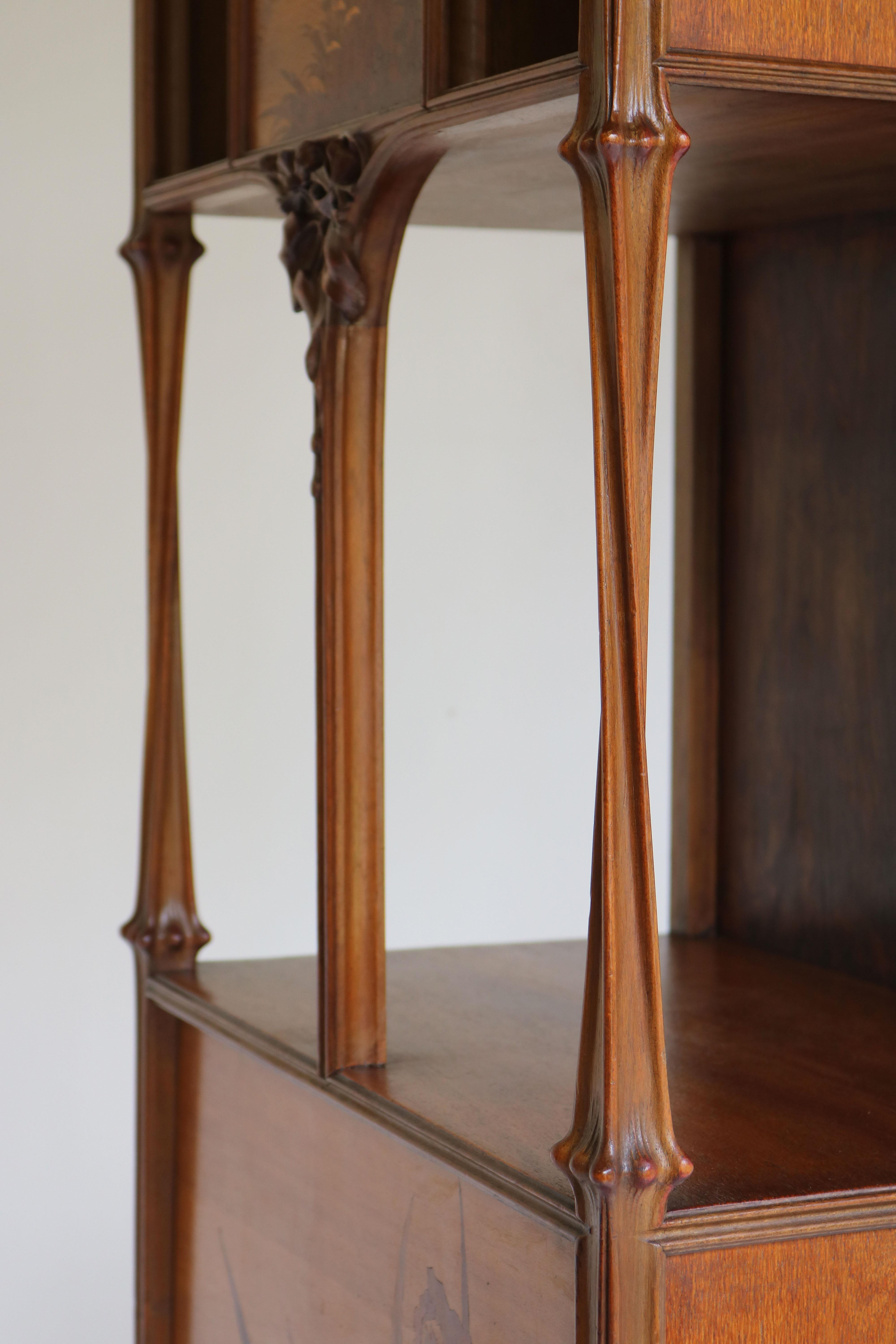 Exceptionnel meuble de rangement Art Nouveau de Louis Majorelle 1900 antique français Nancy  en vente 4