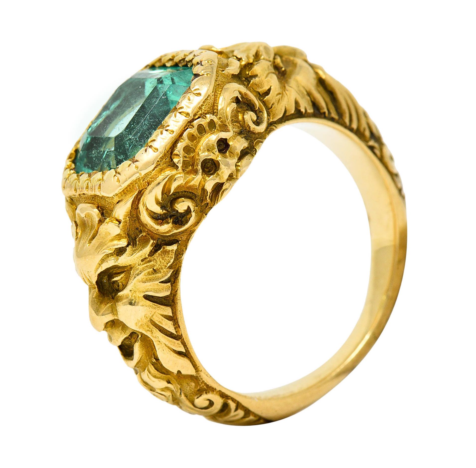 Exceptional Art Nouveau Emerald 18 Karat Gold Green Man Signet Ring 5
