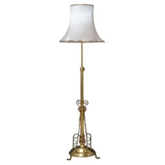 Eccezionale lampada da terra Art Nouveau Standard