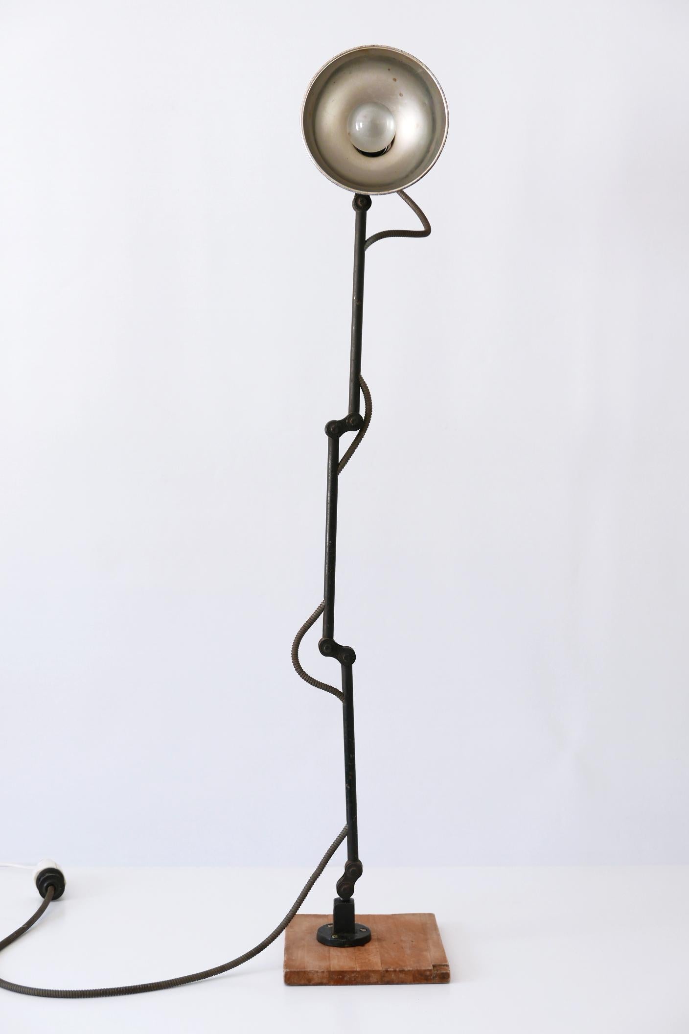 Außergewöhnliche artikuliert Bauhaus Workshop Wandleuchte oder Task Light 1920er Jahre Deutschland im Angebot 11