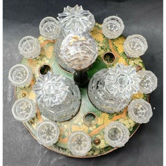 Exceptional Baccarat Cut Glass Tantalus Diamond et Feuilles, circa 1950