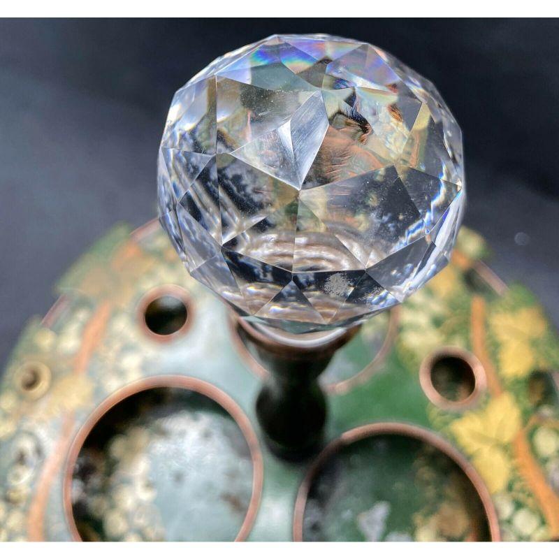 Art Glass Exceptional Baccarat Cut Glass Tantalus Diamond et Feuilles, circa 1950 For Sale