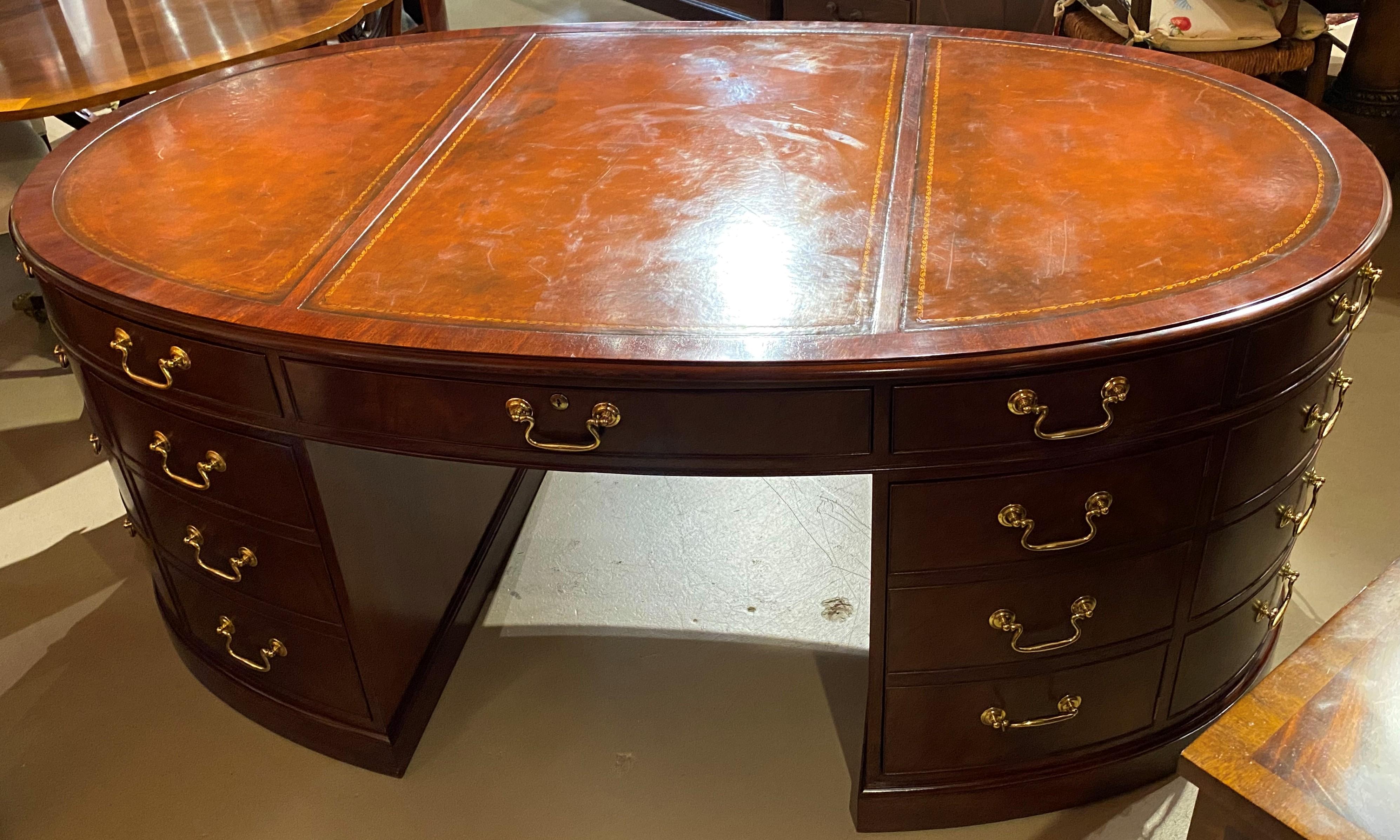 Exceptional Baker Furniture Oval Mahogany Leather Top Partners Desk 5