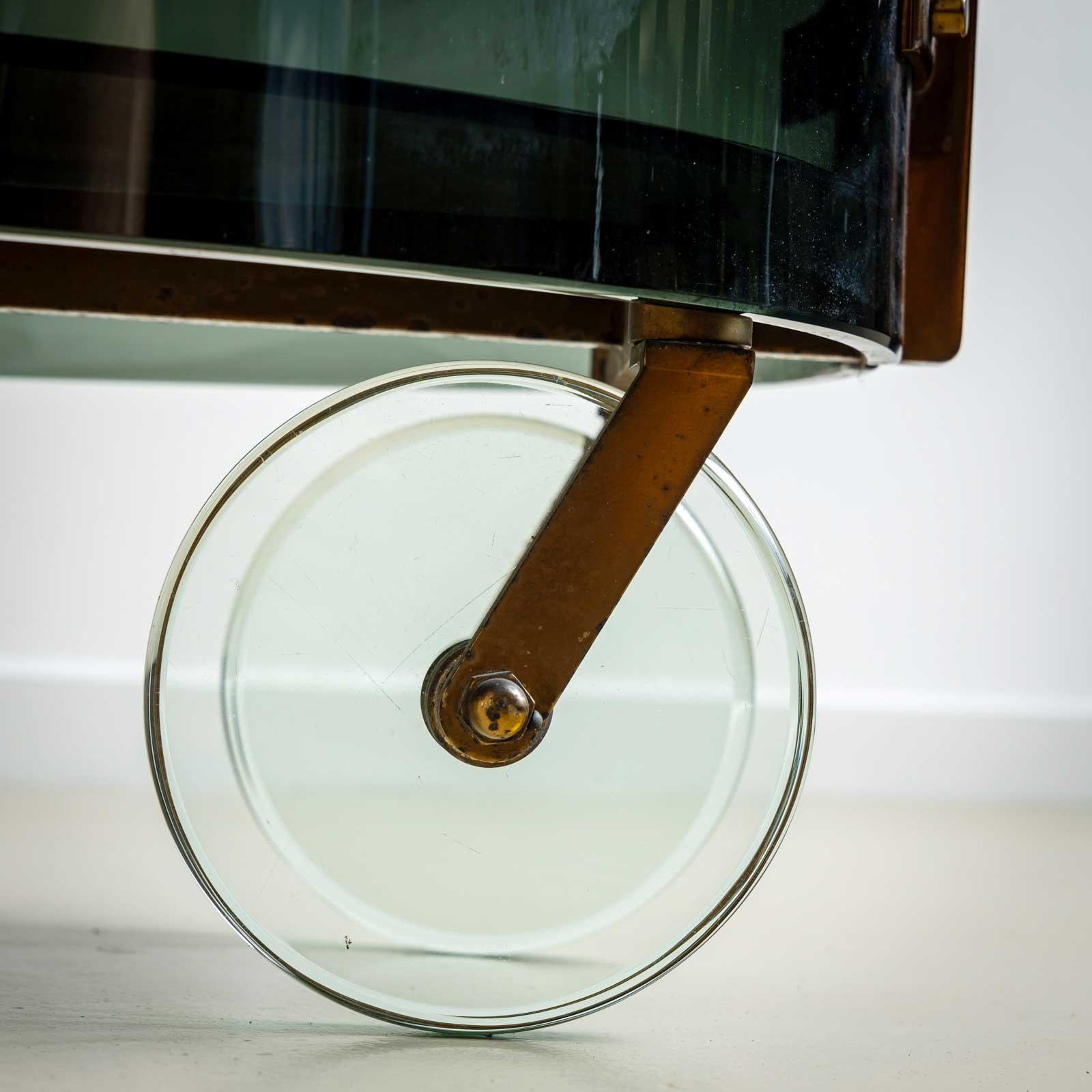 Exceptional Bar Cart, attributed to Fontana Arte, Mid-20th Century For Sale 6