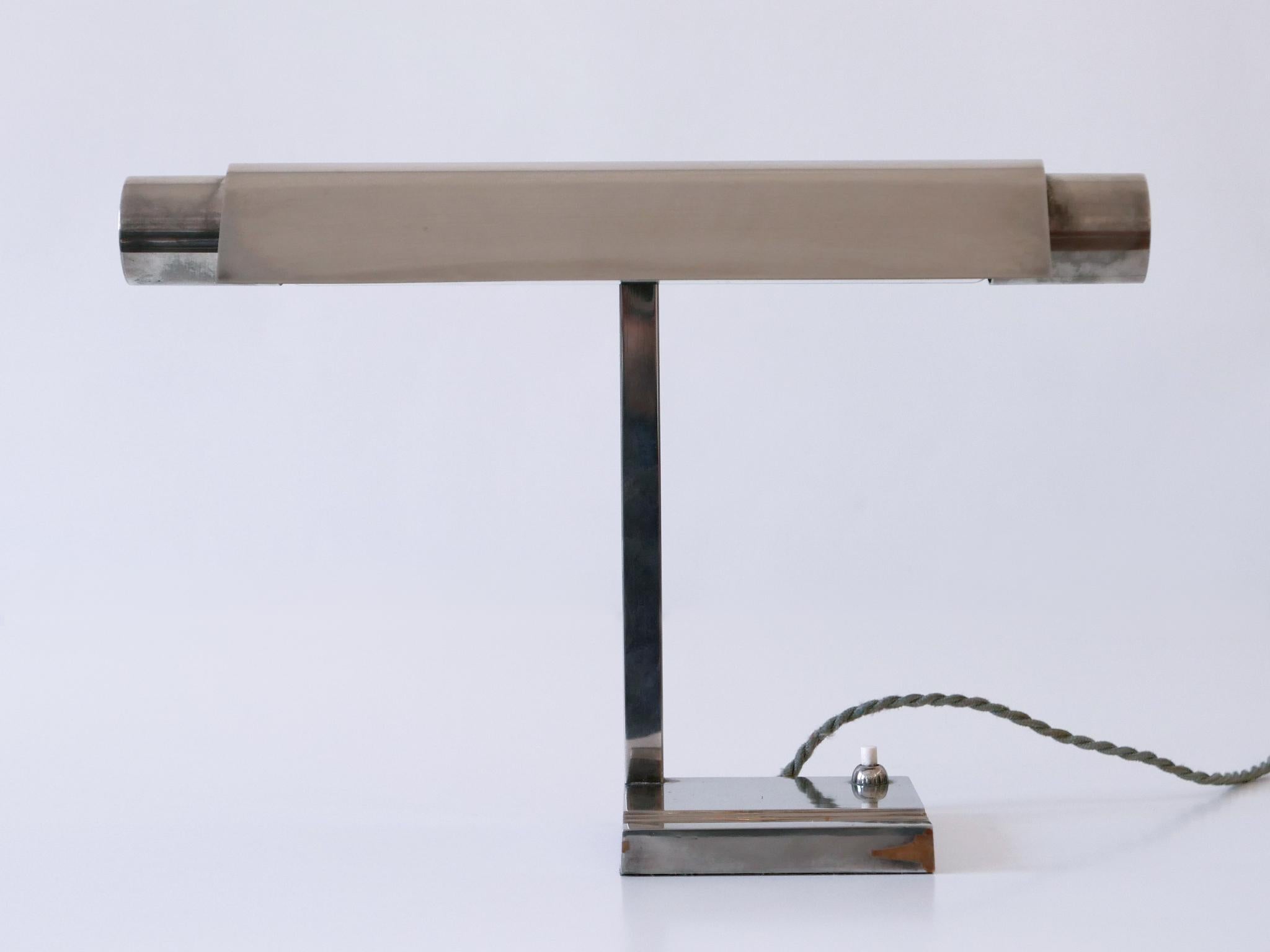 Brass Adjustable Neolux Desk Lamp by Louis Dernier & Hamlyn Limited England 1930s For Sale