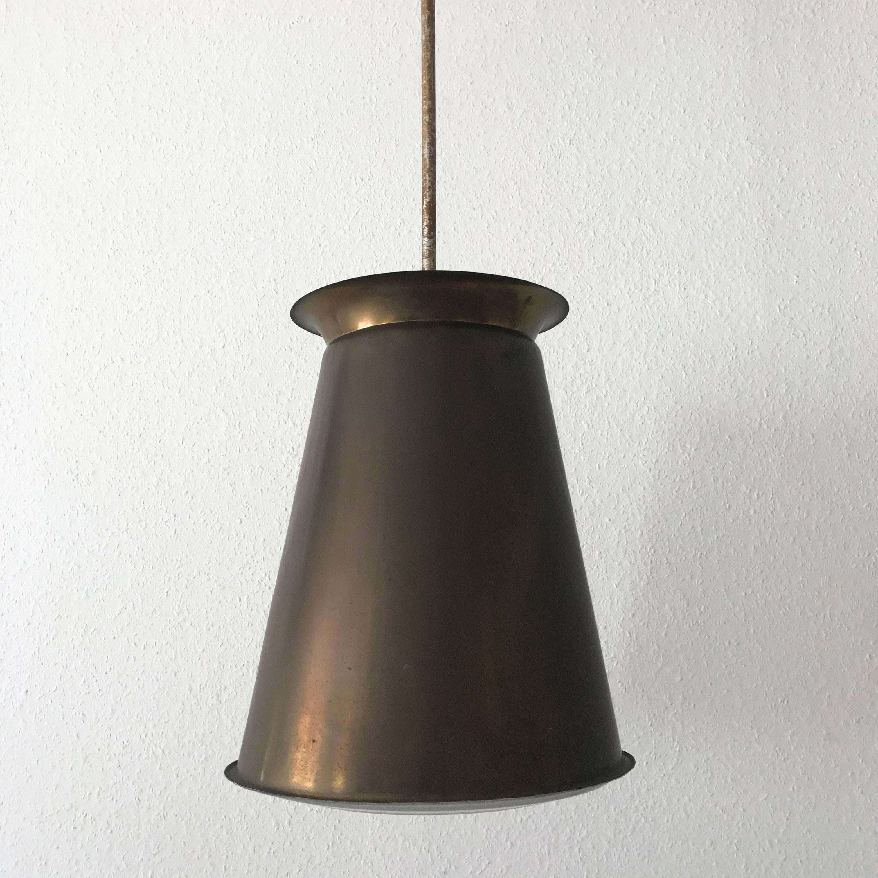 Exceptionnelle lampe suspendue Bauhaus d'Adolf Meyer pour Zeiss Ikon, années 1930, Allemagne en vente 1