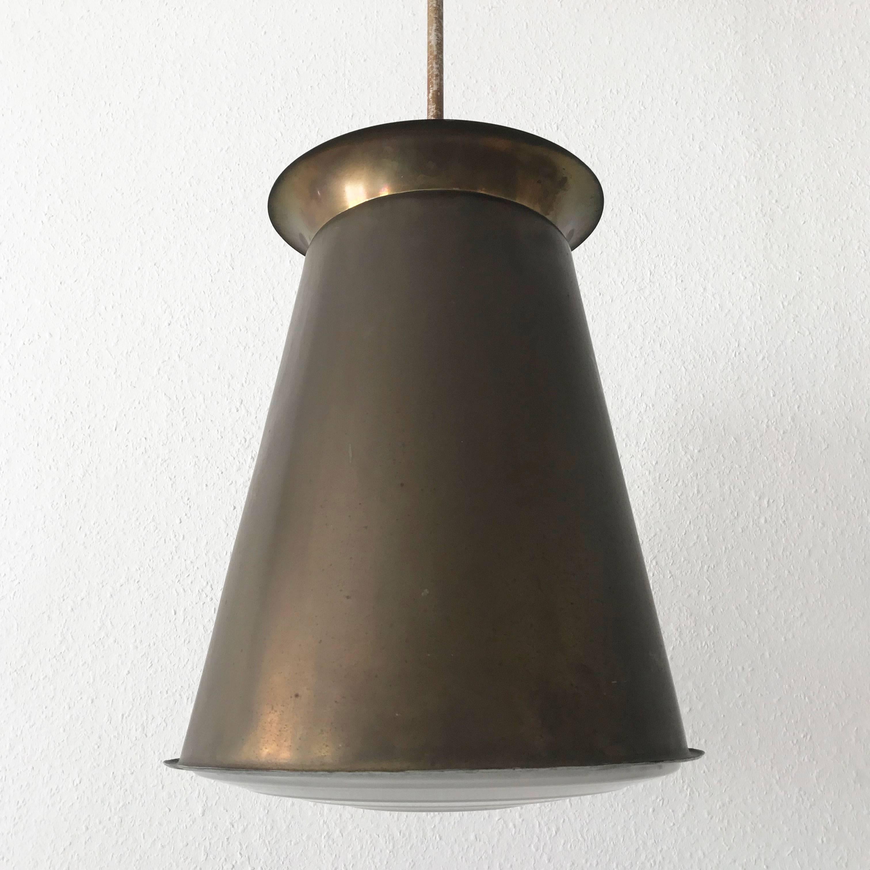 Exceptionnelle lampe suspendue Bauhaus d'Adolf Meyer pour Zeiss Ikon, années 1930, Allemagne en vente 2
