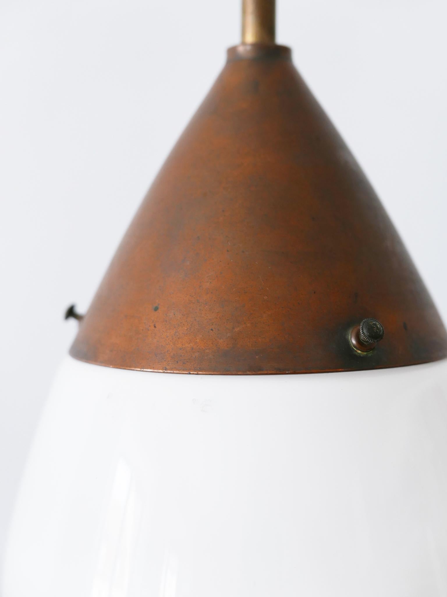 Exceptionnelle lampe suspendue ou lampe suspendue Bauhaus en forme de goutte d'eau par Siemens, années 1920, Allemagne en vente 9