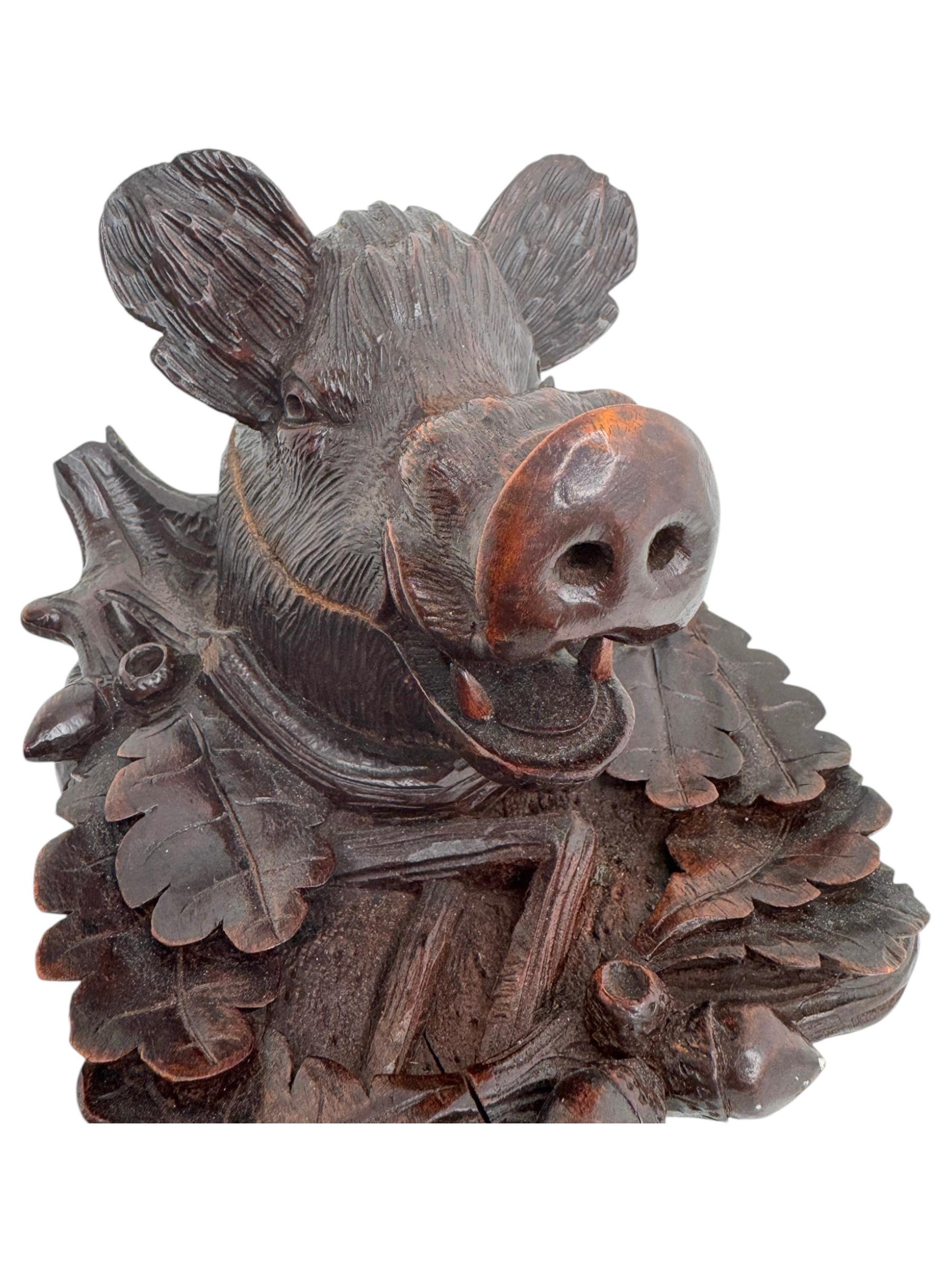 Außergewöhnliche Black Forest Holz geschnitzt Brienz Wildschwein Tintenfass Deutsch Antike im Angebot 5