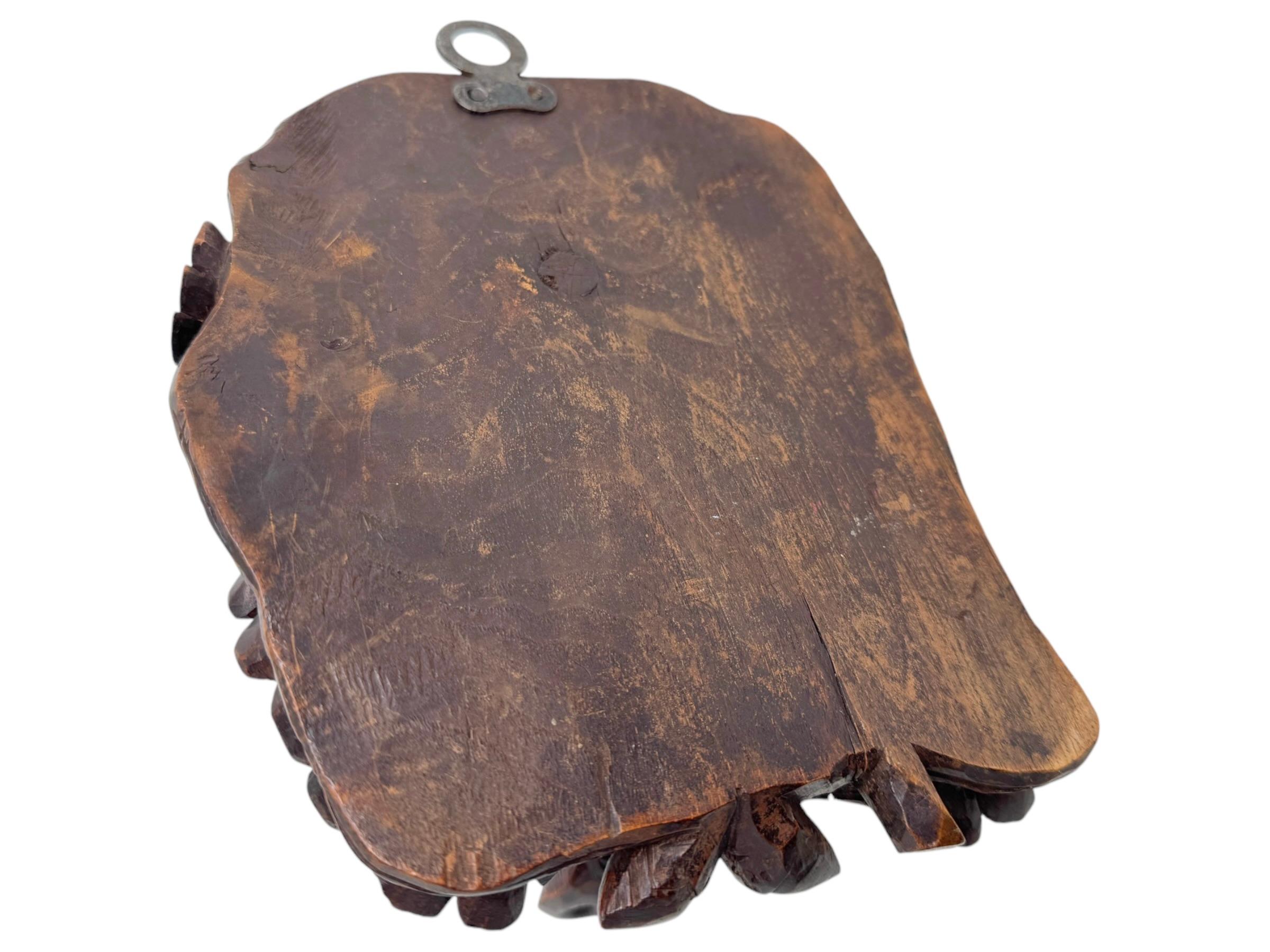 Außergewöhnliche Black Forest Holz geschnitzt Brienz Wildschwein Tintenfass Deutsch Antike im Angebot 7