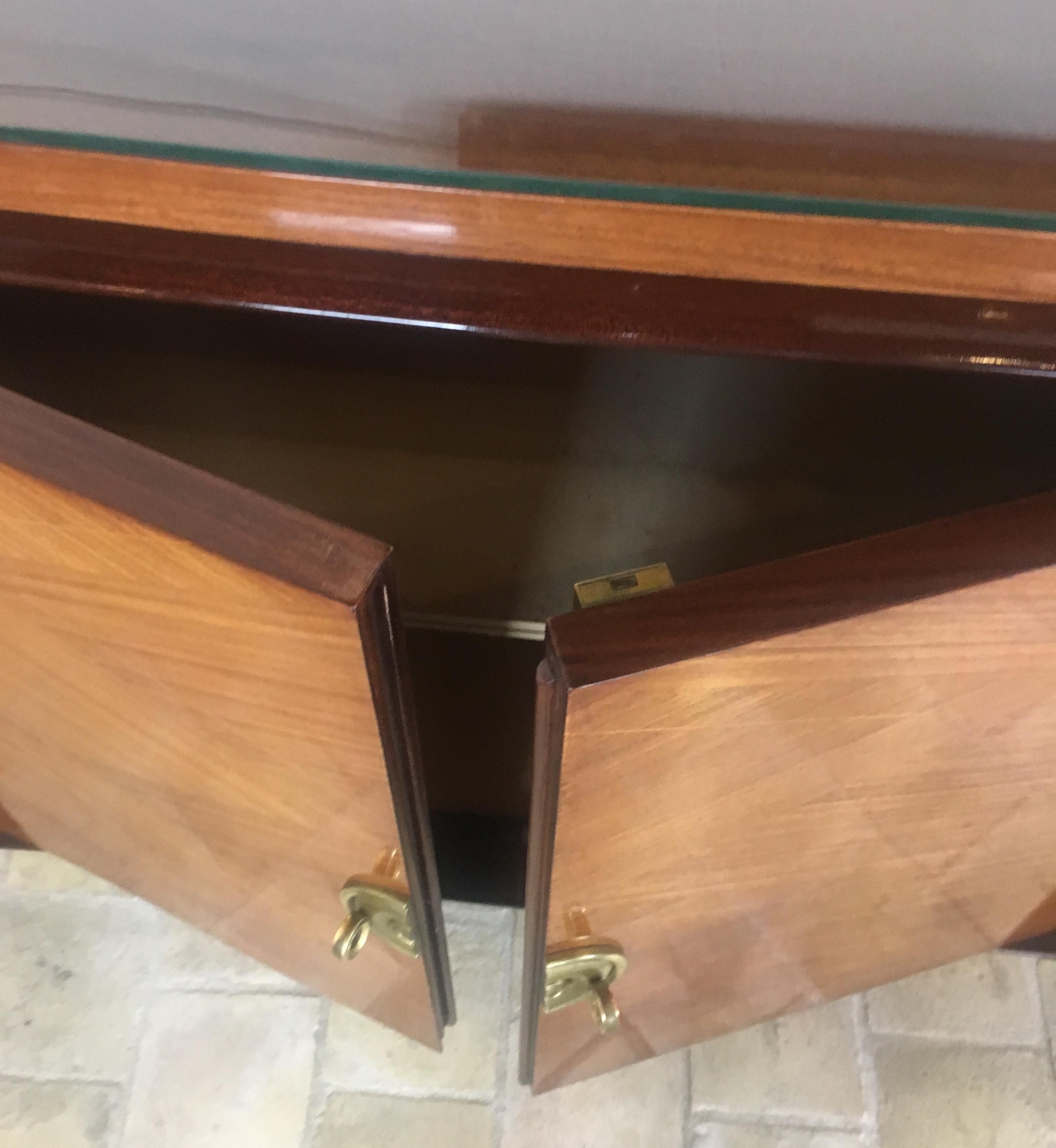 Jules Leleu Französische Art Deco Kredenz Anrichte oder Buffet  (Perlmutt) im Angebot