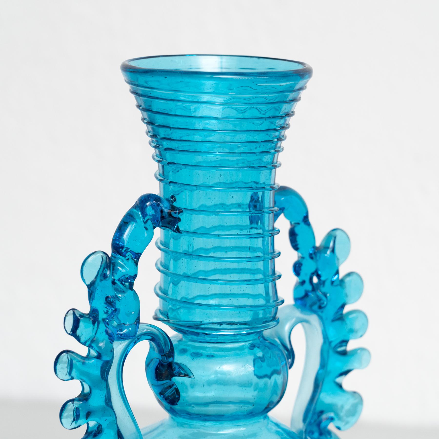 Exceptional Blown Glass Vase - Early XXth Century - Spanish Craftsmanship For Sale 2