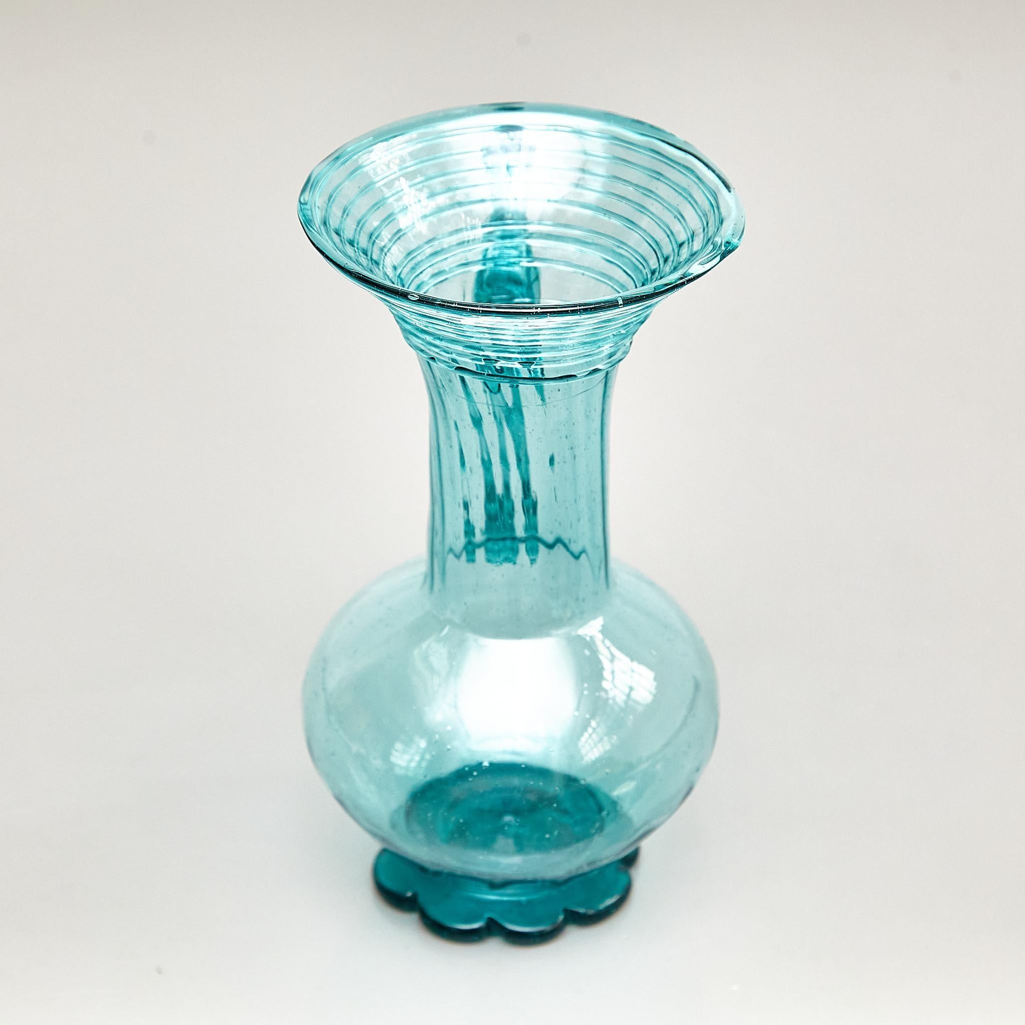Exceptional Blue Blown Glass Vase - Circa 1940 - Spanish Craftsmanship For Sale 1