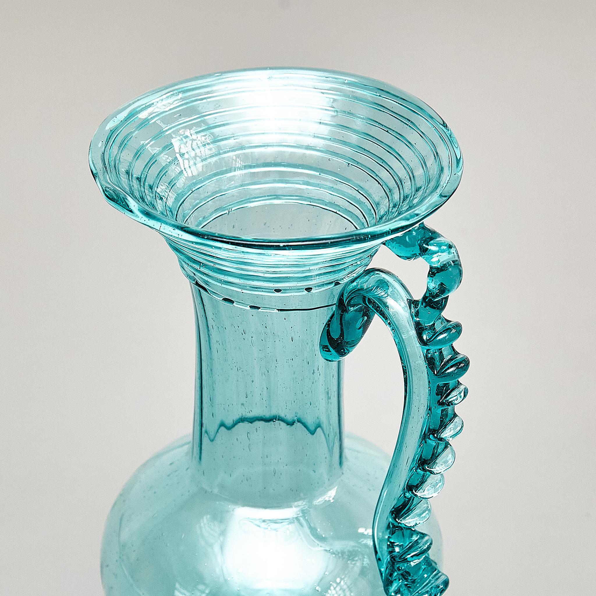 Exceptional Blue Blown Glass Vase - Circa 1940 - Spanish Craftsmanship For Sale 2