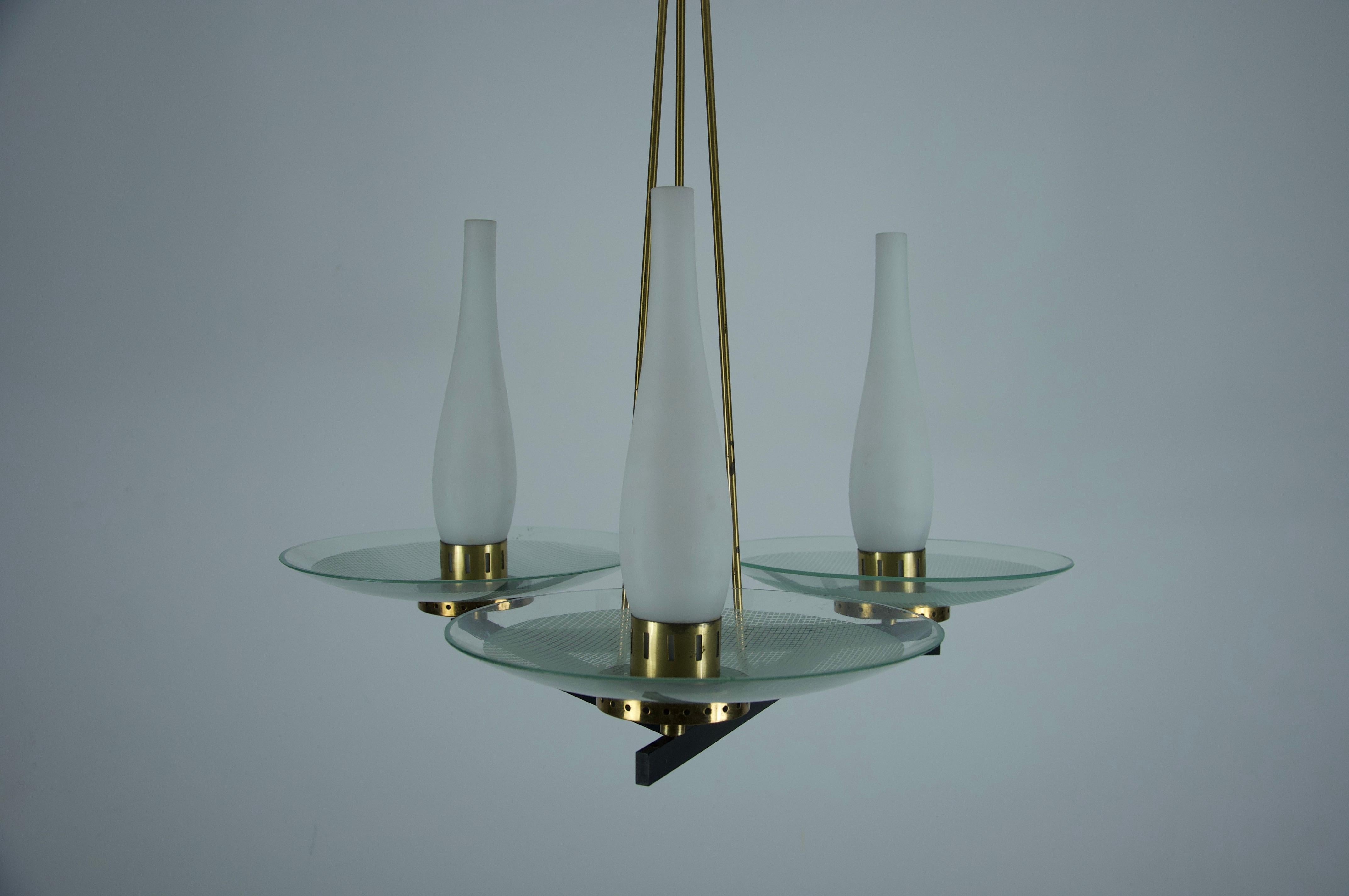 Exceptionnel lustre en laiton et verre de Stilnovo, années 1960, Italie en vente 8