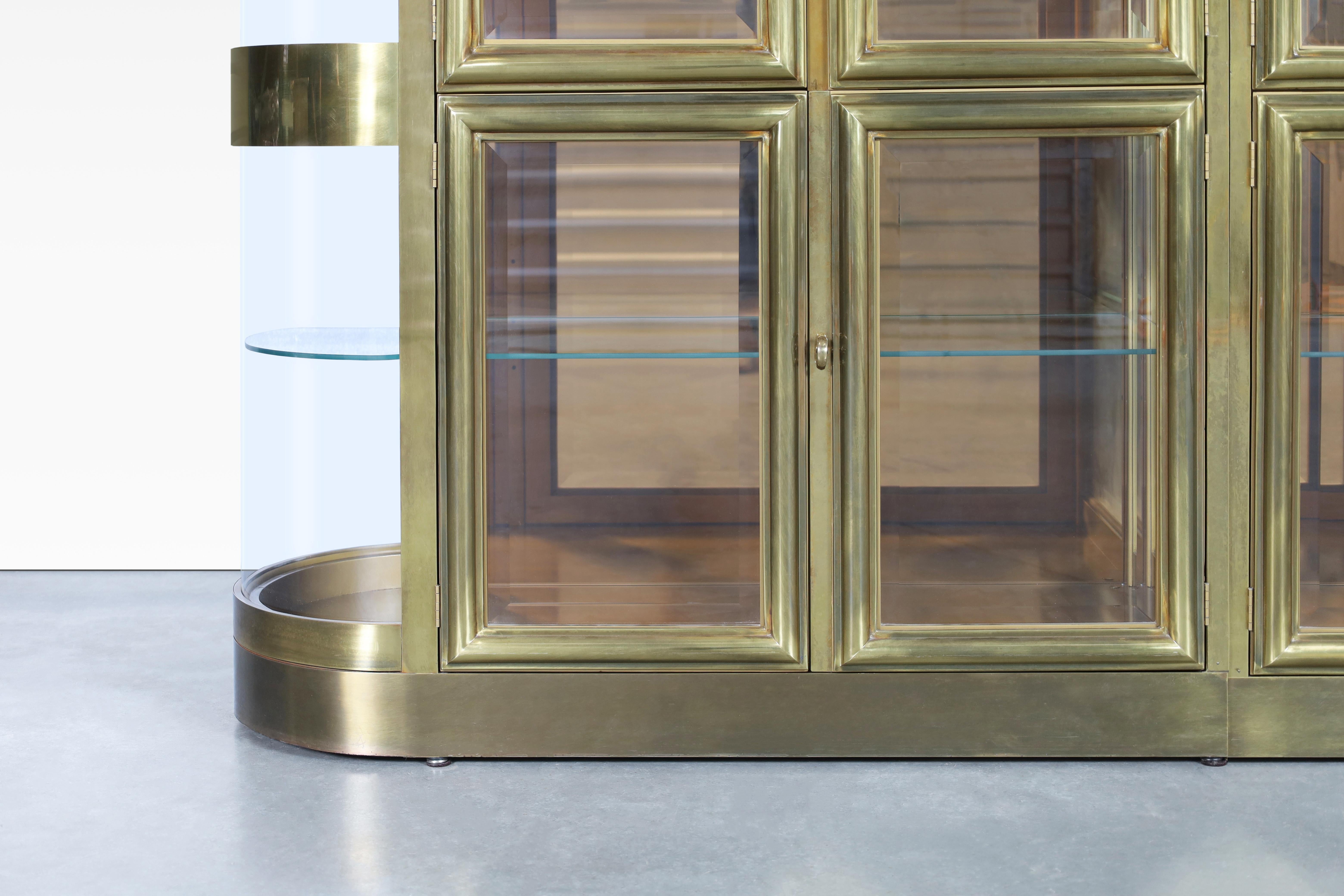 Exceptional Brass Vitrines Cabinets by Mastercraft 3