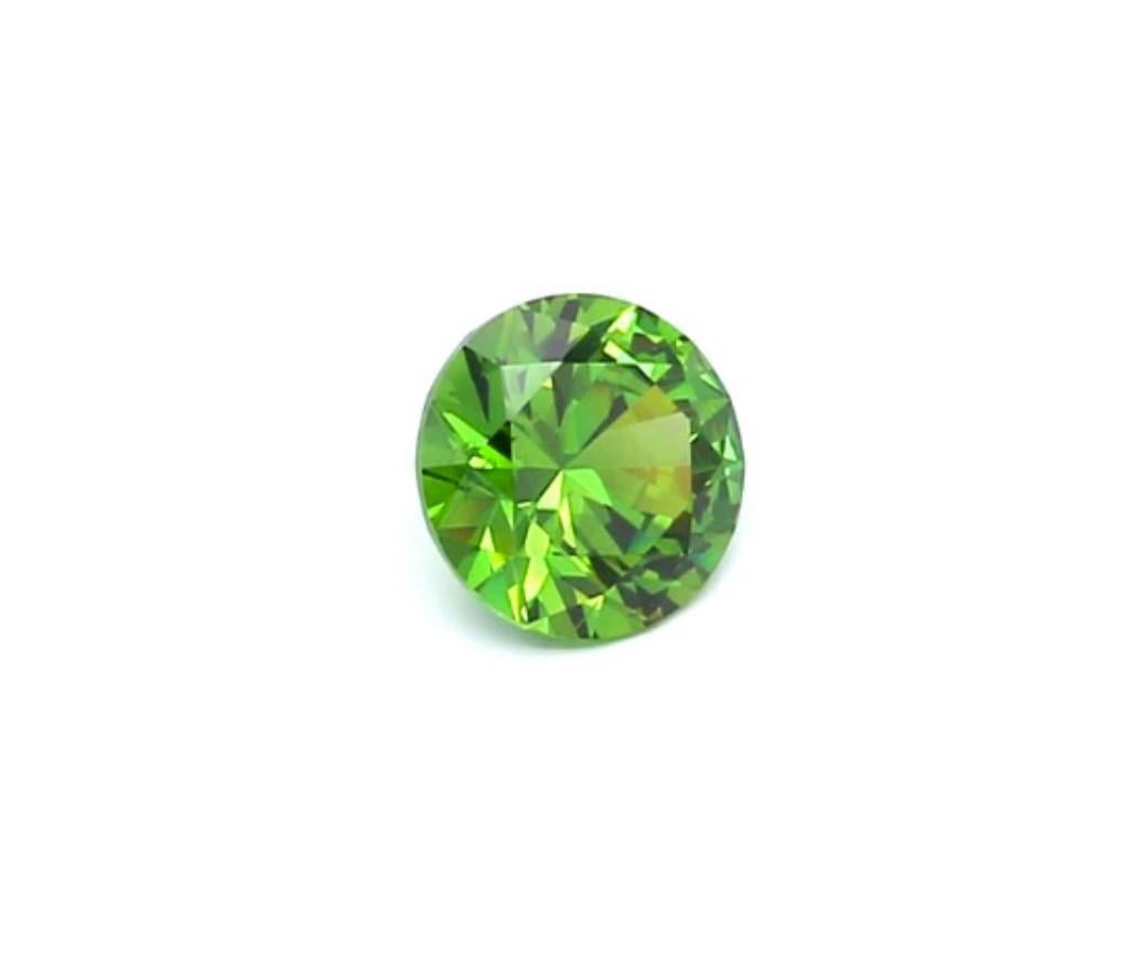 Russian Empire Exceptional Brilliance 0.62 Ct Russian Demantoid Loose Gemstone ICL Certified For Sale
