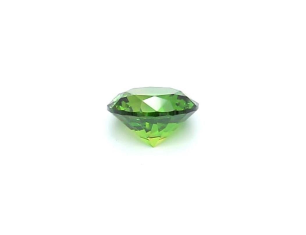 Round Cut Exceptional Brilliance 0.62 Ct Russian Demantoid Loose Gemstone ICL Certified For Sale