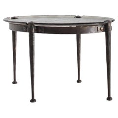 Excepcional mesa baja de bronce de Lothar Klute