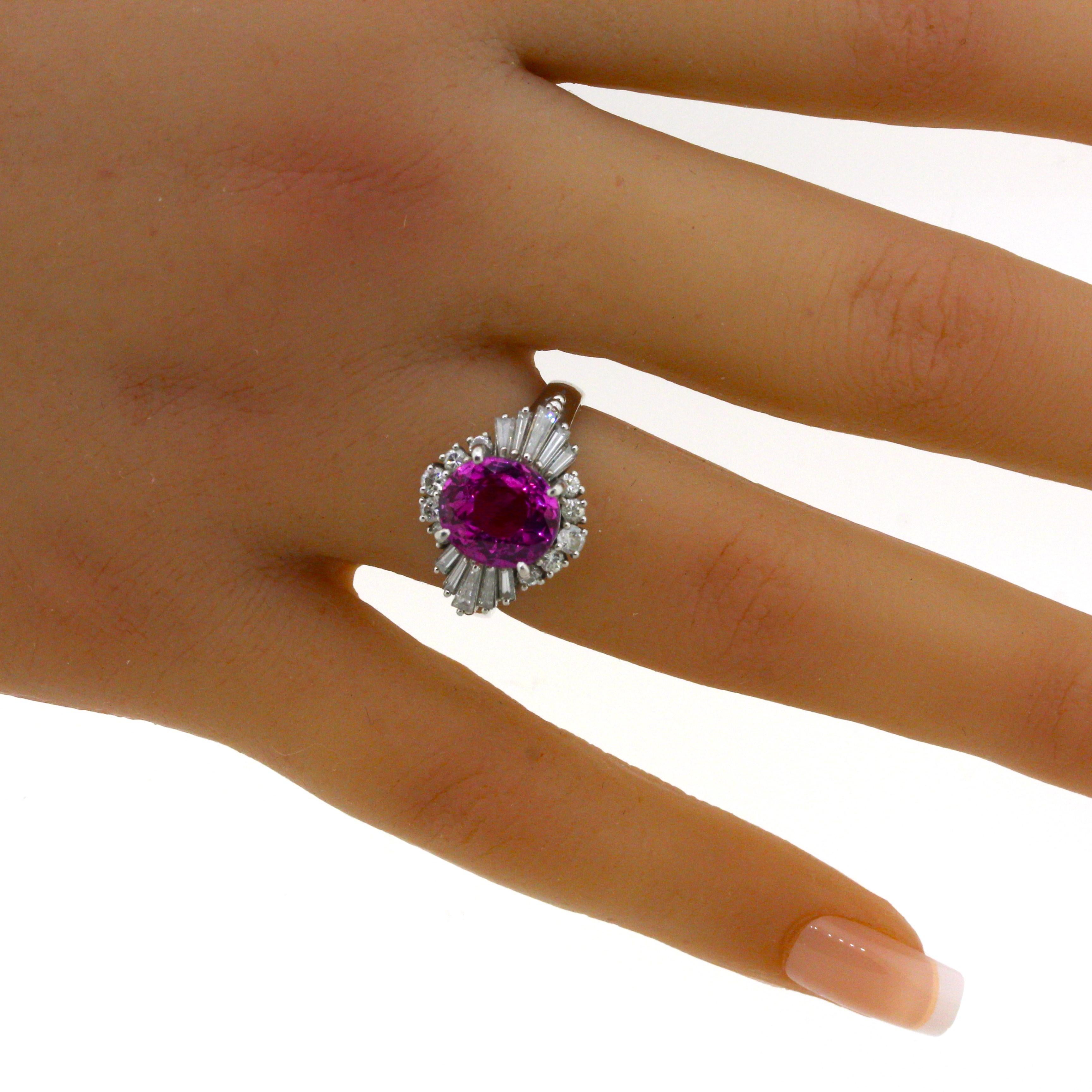 Außergewöhnlicher Platinring mitbblegum-rosa Saphir und Diamant, GIA-zertifiziert im Angebot 5