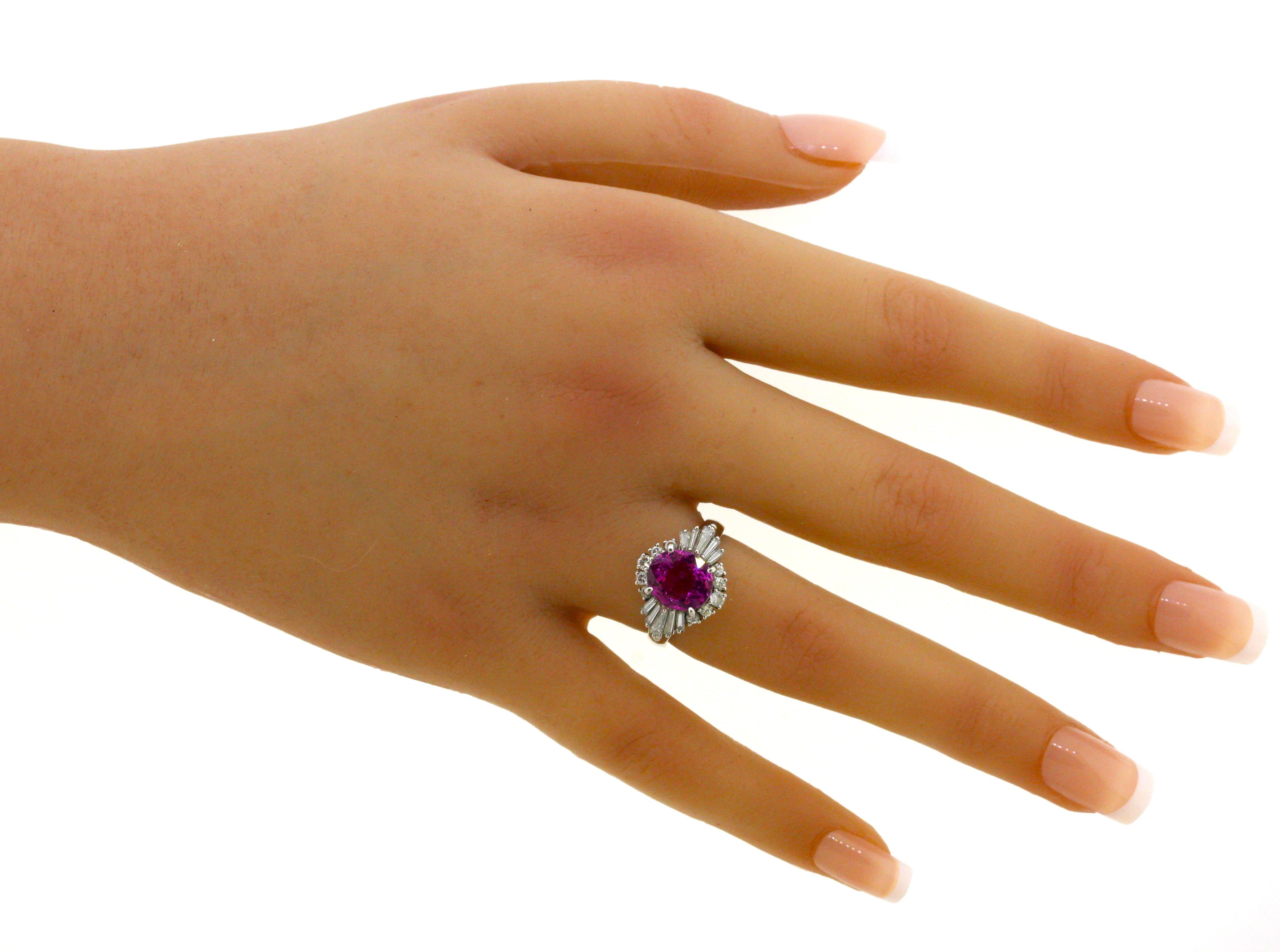 Außergewöhnlicher Platinring mitbblegum-rosa Saphir und Diamant, GIA-zertifiziert im Angebot 4