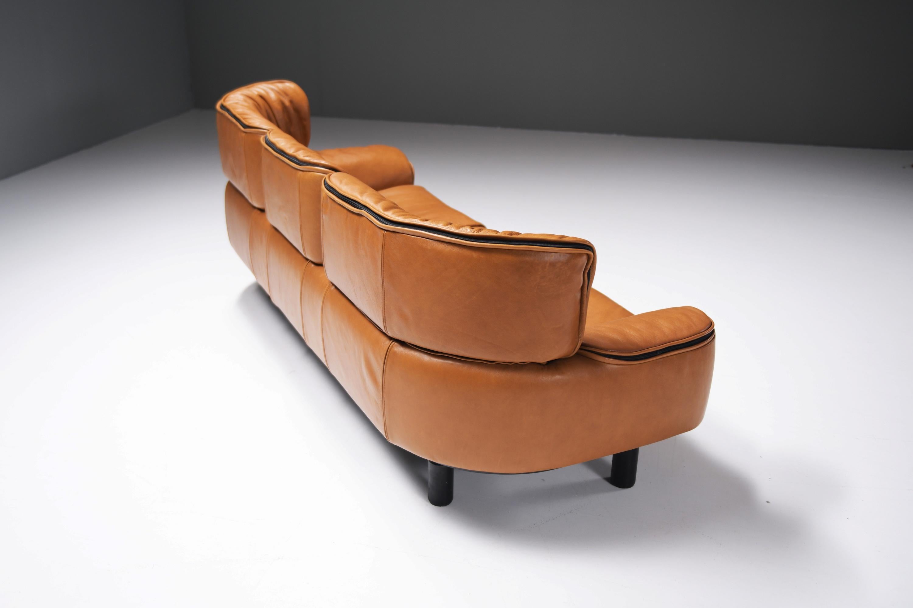 Exceptional Bull sofa (1987) in cognac leather by Gianfranco Frattini - Cassina 7