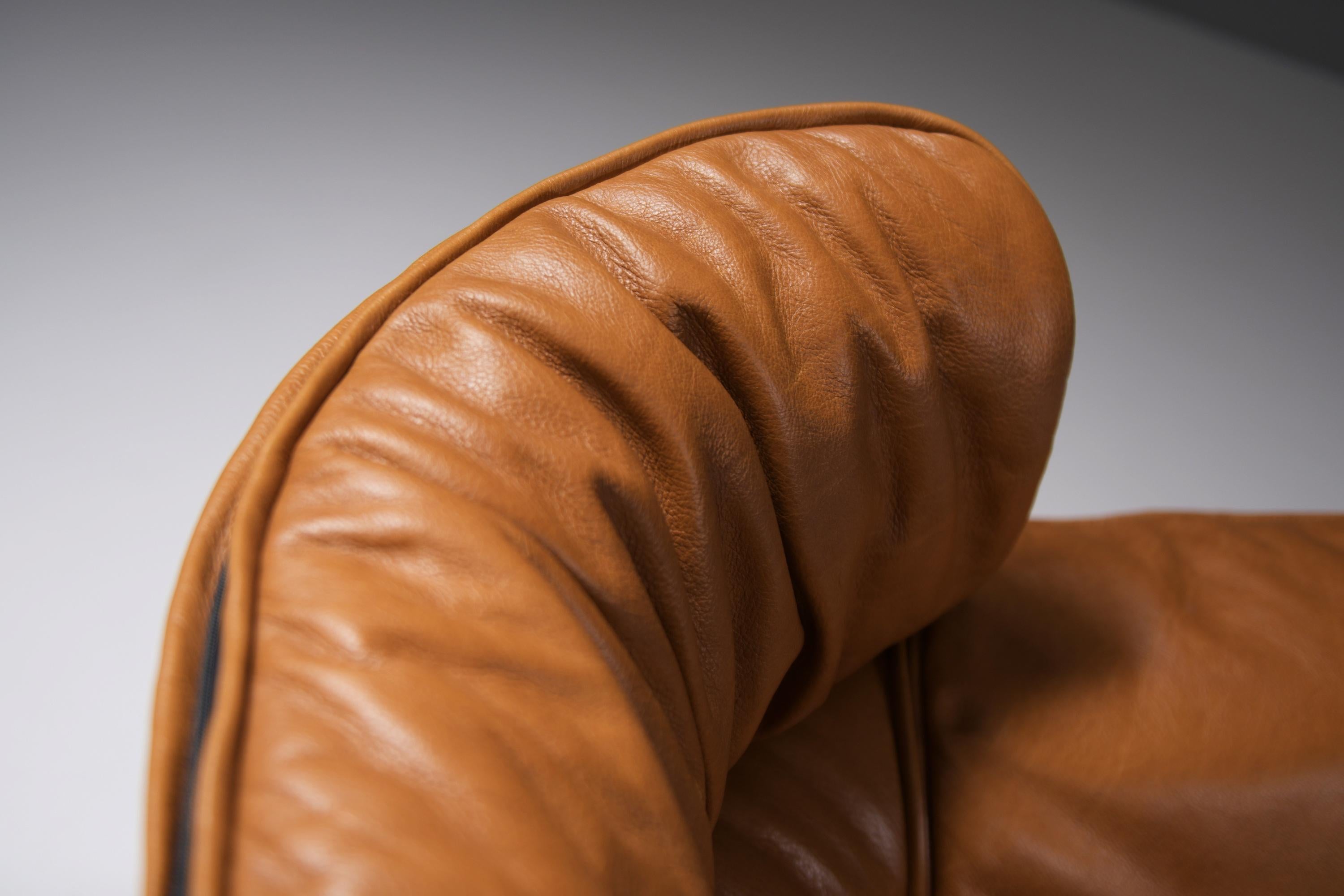 20th Century Exceptional Bull sofa (1987) in cognac leather by Gianfranco Frattini - Cassina
